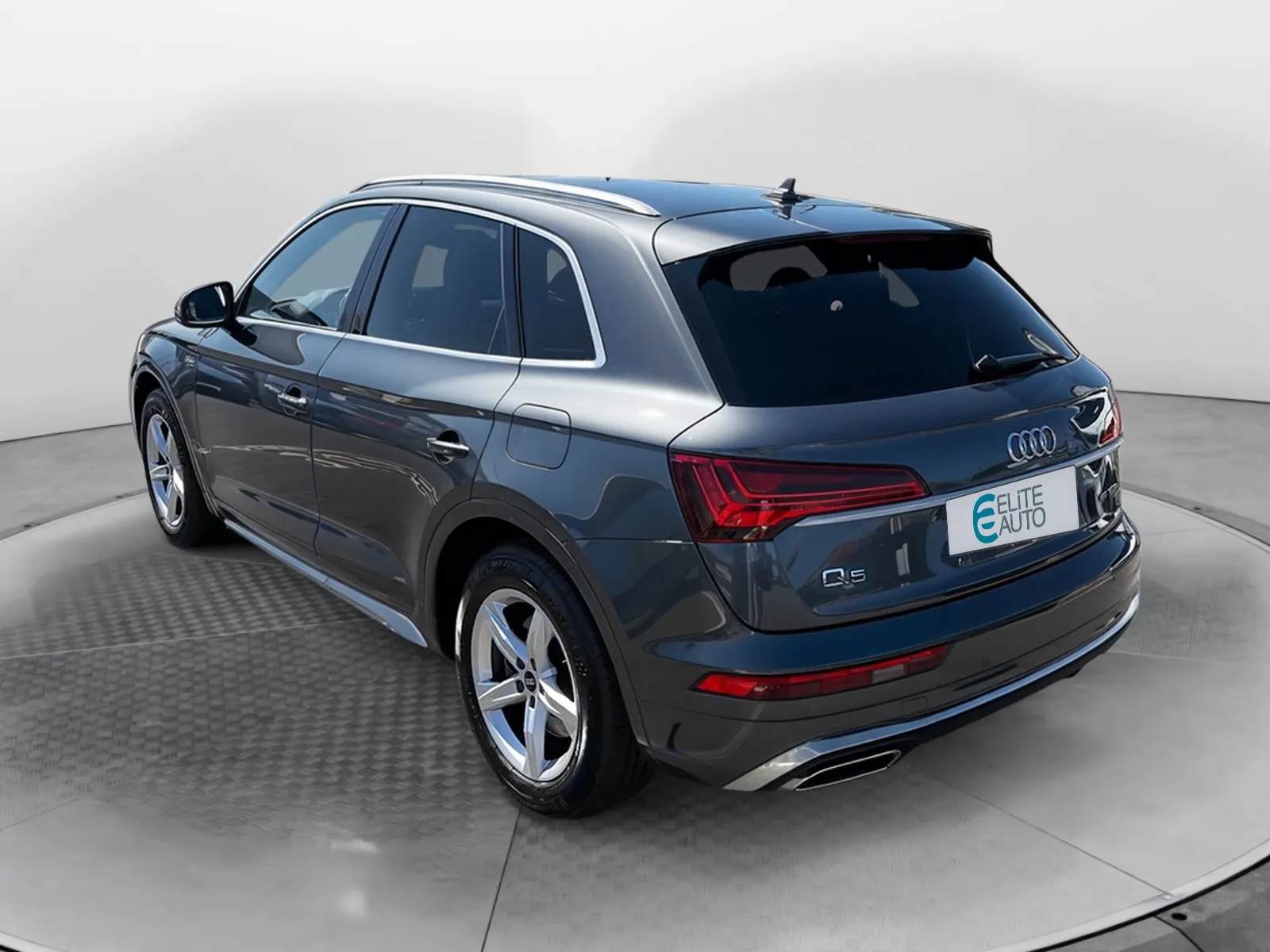 Acheter une audi Q5 55 TFSIe 367 S tronic 7 Quattro d’occasion avec 61564km disponible immédiatement - photo 3