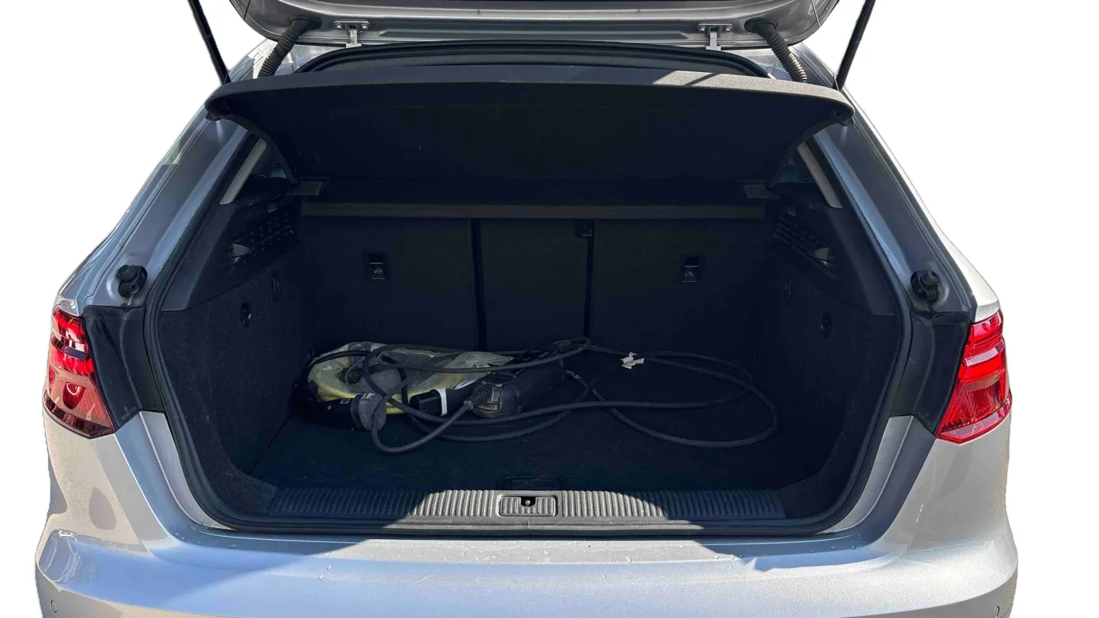 Acheter une audi A3 Sportback 40 e-tron 204 S tronic 6 d’occasion avec 92000km disponible immédiatement - photo 13