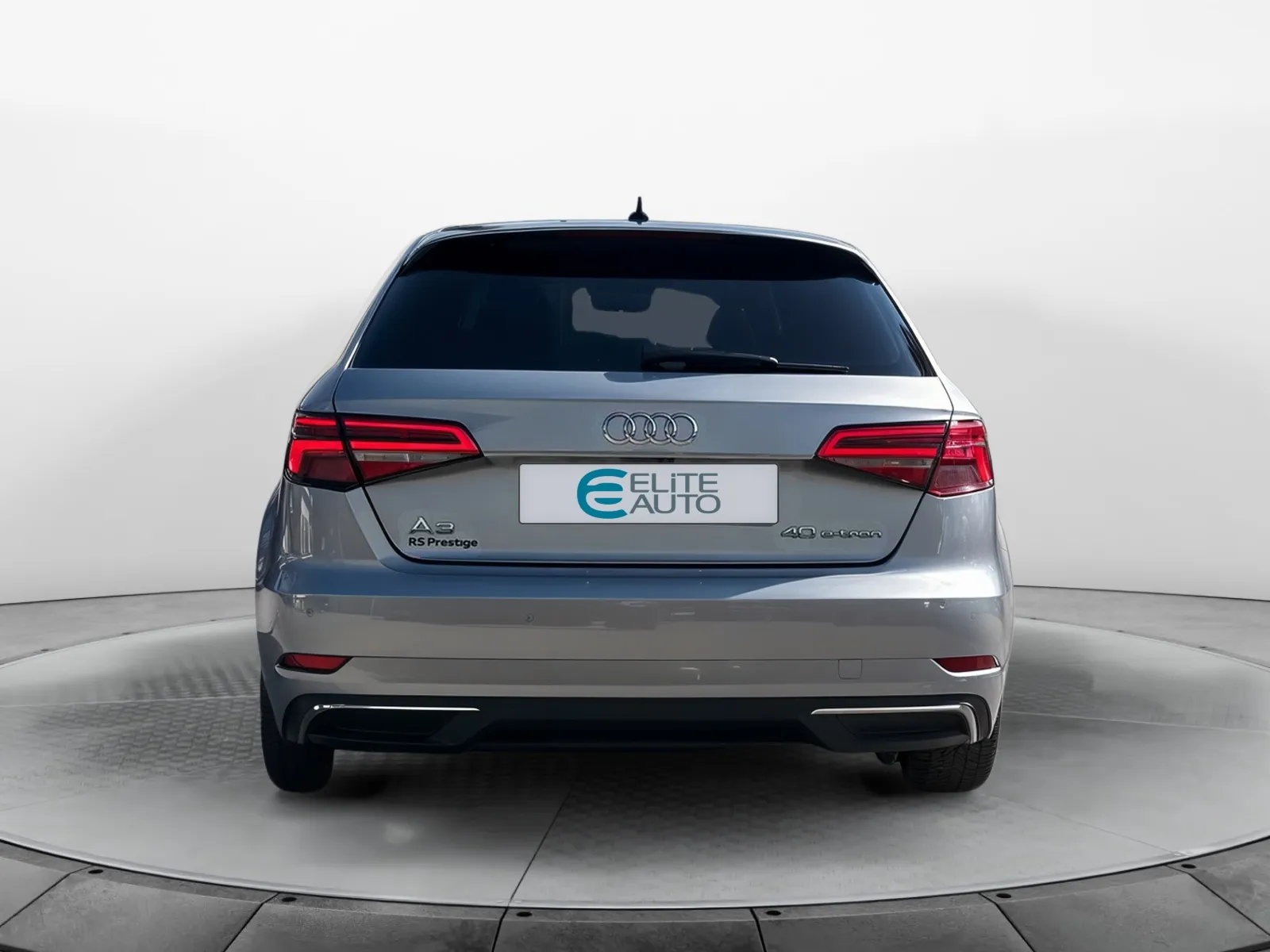 Acheter une audi A3 Sportback 40 e-tron 204 S tronic 6 d’occasion avec 92000km disponible immédiatement - photo 4