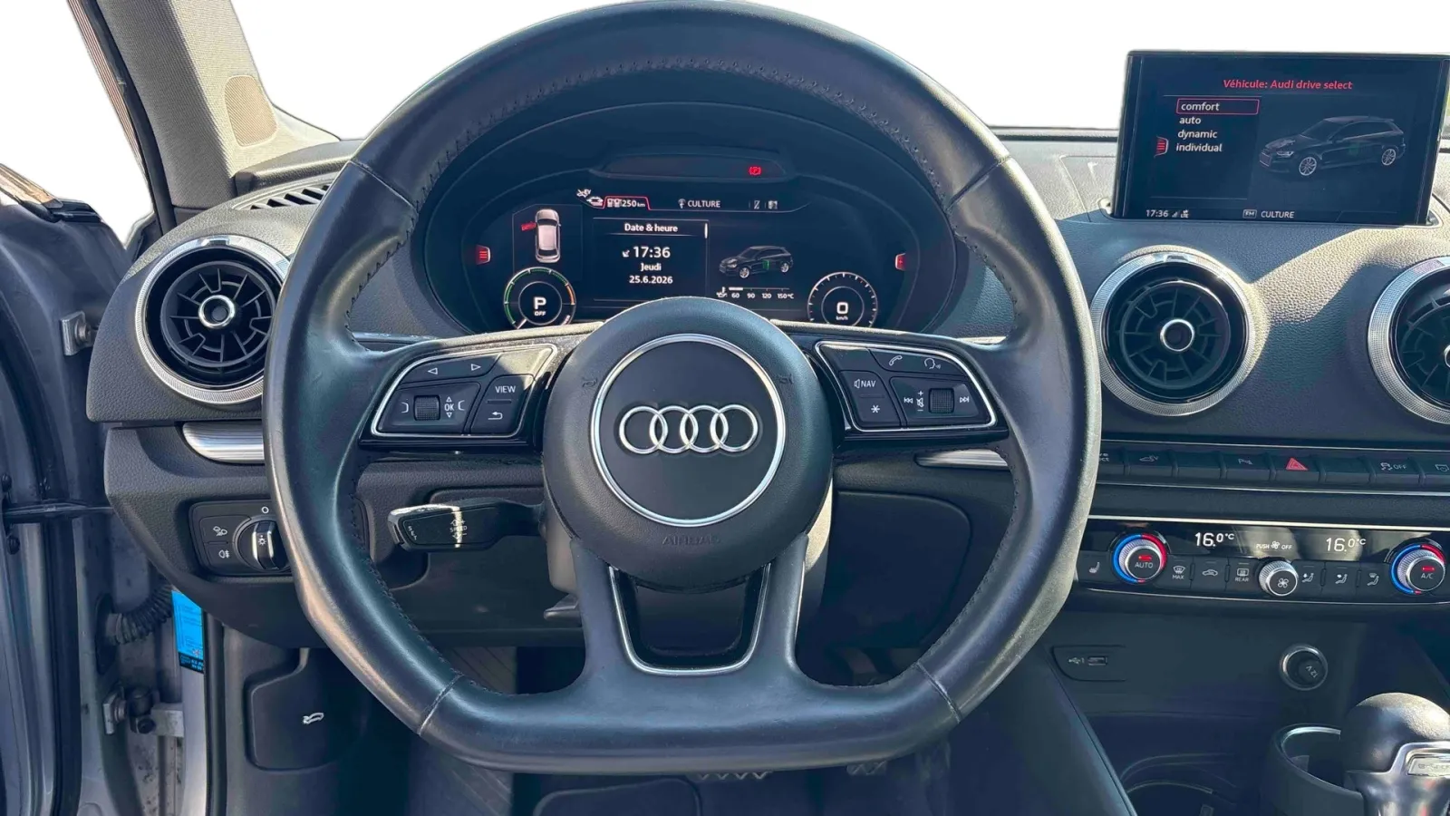 Acheter une audi A3 Sportback 40 e-tron 204 S tronic 6 d’occasion avec 92000km disponible immédiatement - photo 10