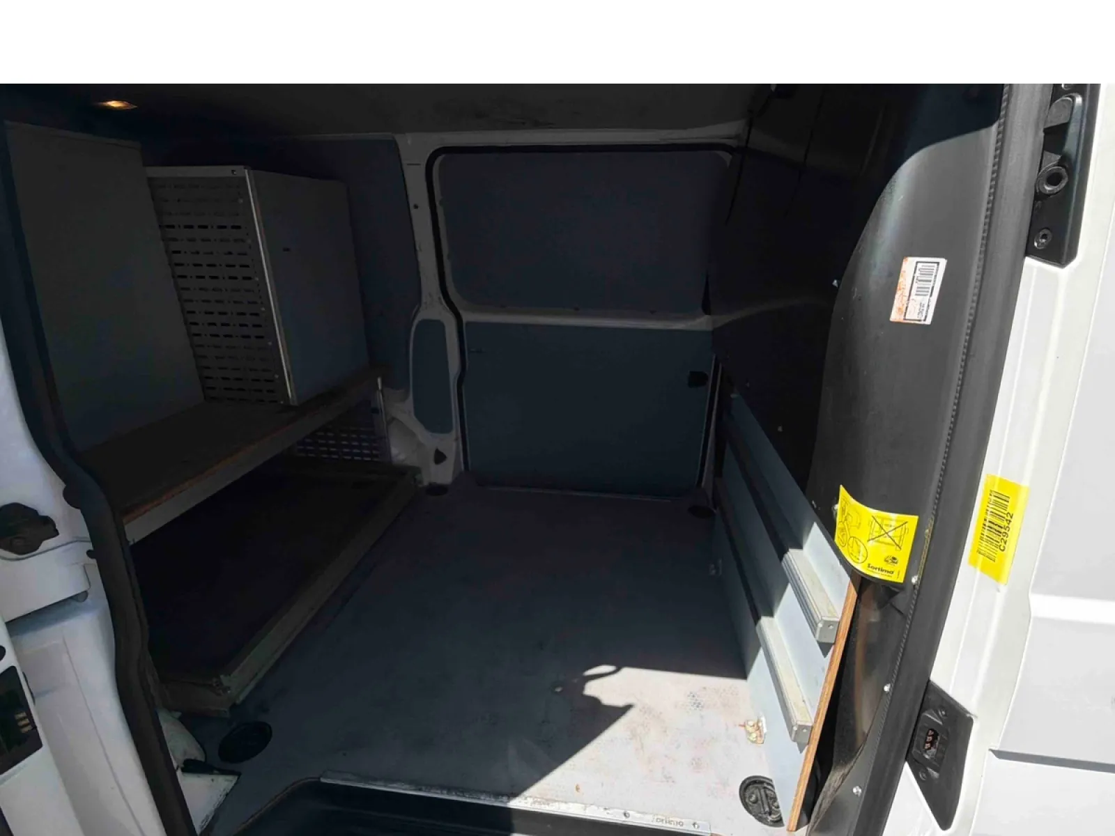 Acheter une volkswagen TRANSPORTER 6.1 VAN L1H1 2.0 TDI 90 BVM5 d’occasion avec 91477km disponible immédiatement - photo 23
