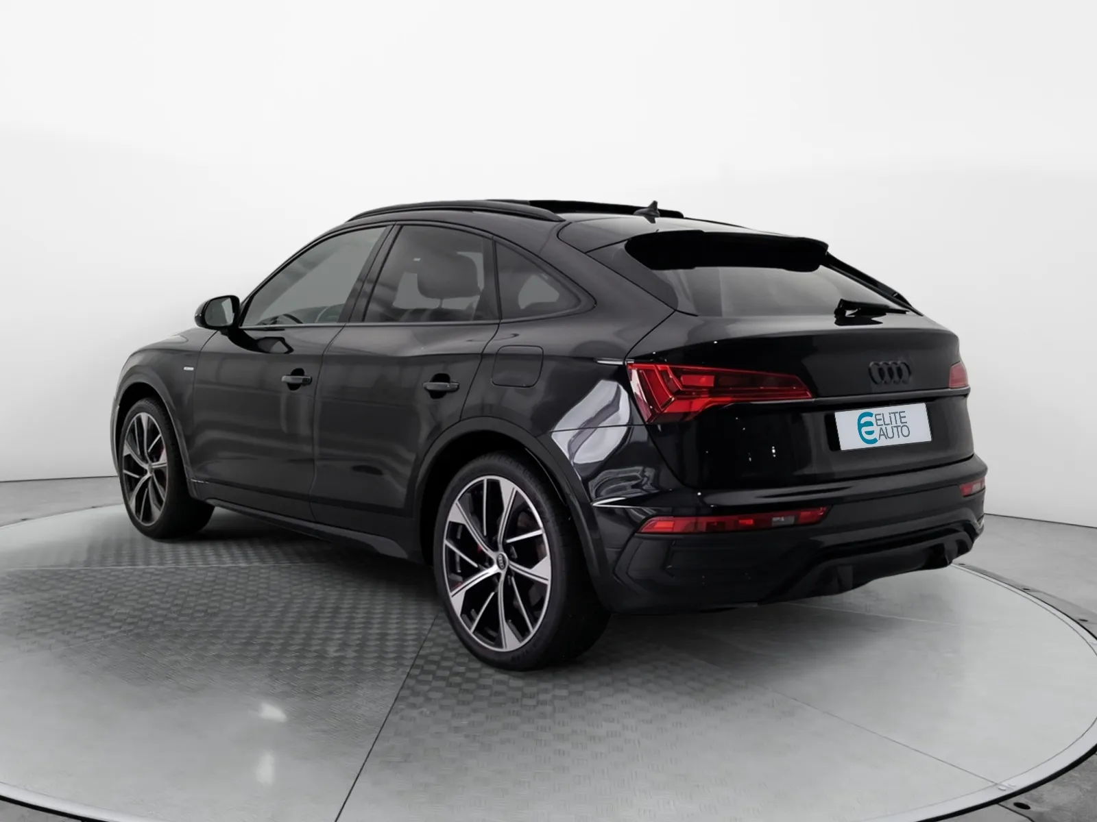 Acheter une audi Q5 Sportback 55 TFSIe 367 S tronic 7 Quattro d’occasion avec 72262km disponible immédiatement - photo 3