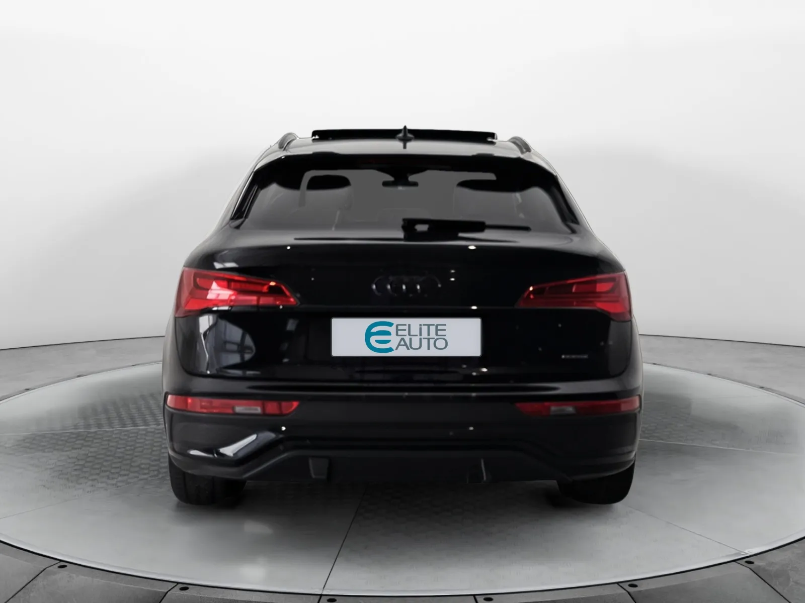 Acheter une audi Q5 Sportback 55 TFSIe 367 S tronic 7 Quattro d’occasion avec 72262km disponible immédiatement - photo 4