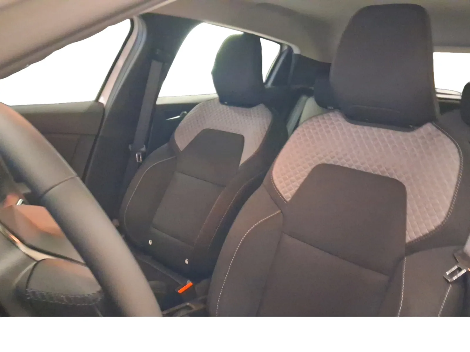 Acheter une renault Clio TCe 90 ch GSR2 d’occasion avec 10km disponible immédiatement - photo 11
