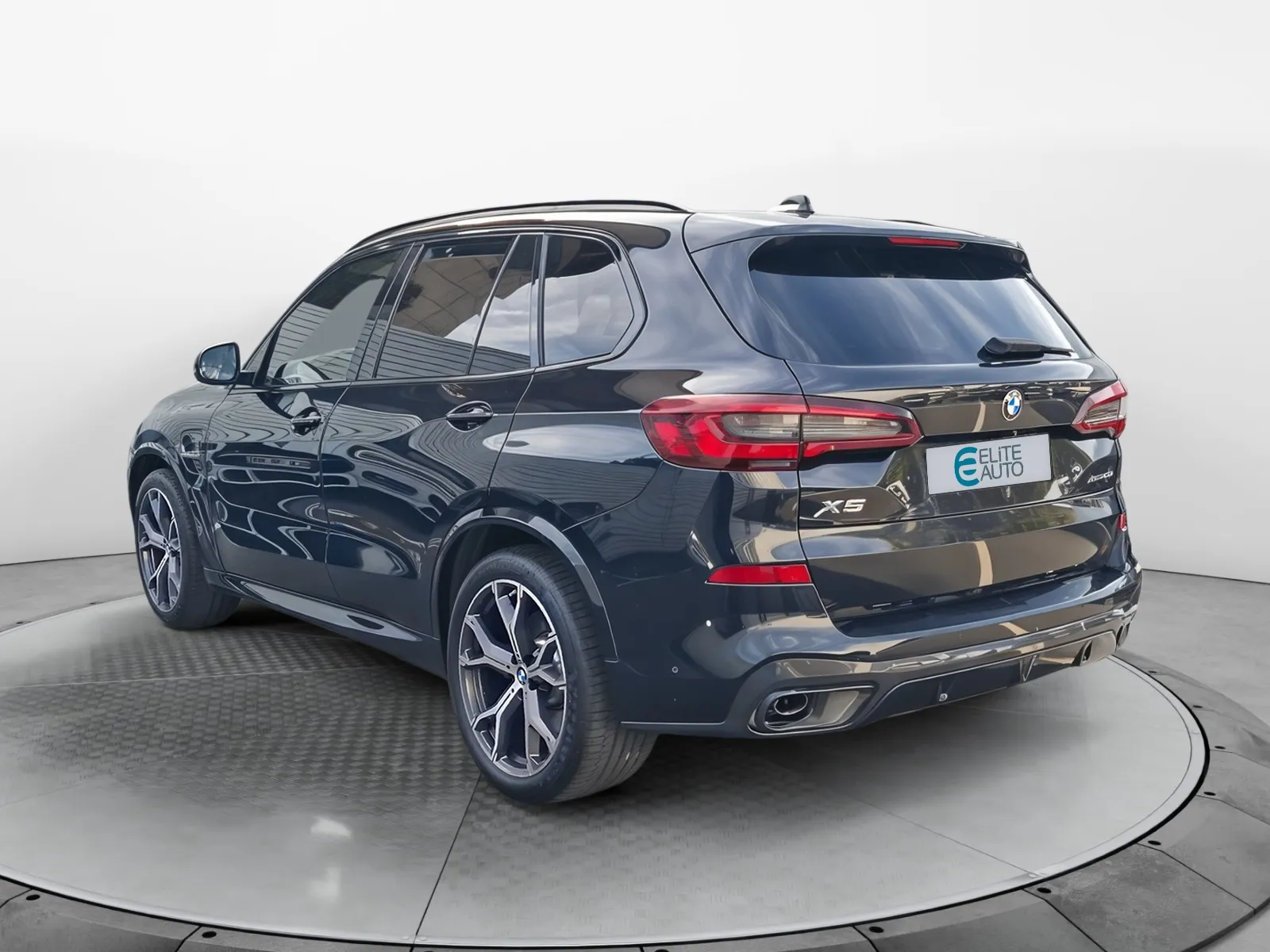 Acheter une bmw X5 xDrive45e 394 ch BVA8 d’occasion avec 94340km disponible immédiatement - photo 3