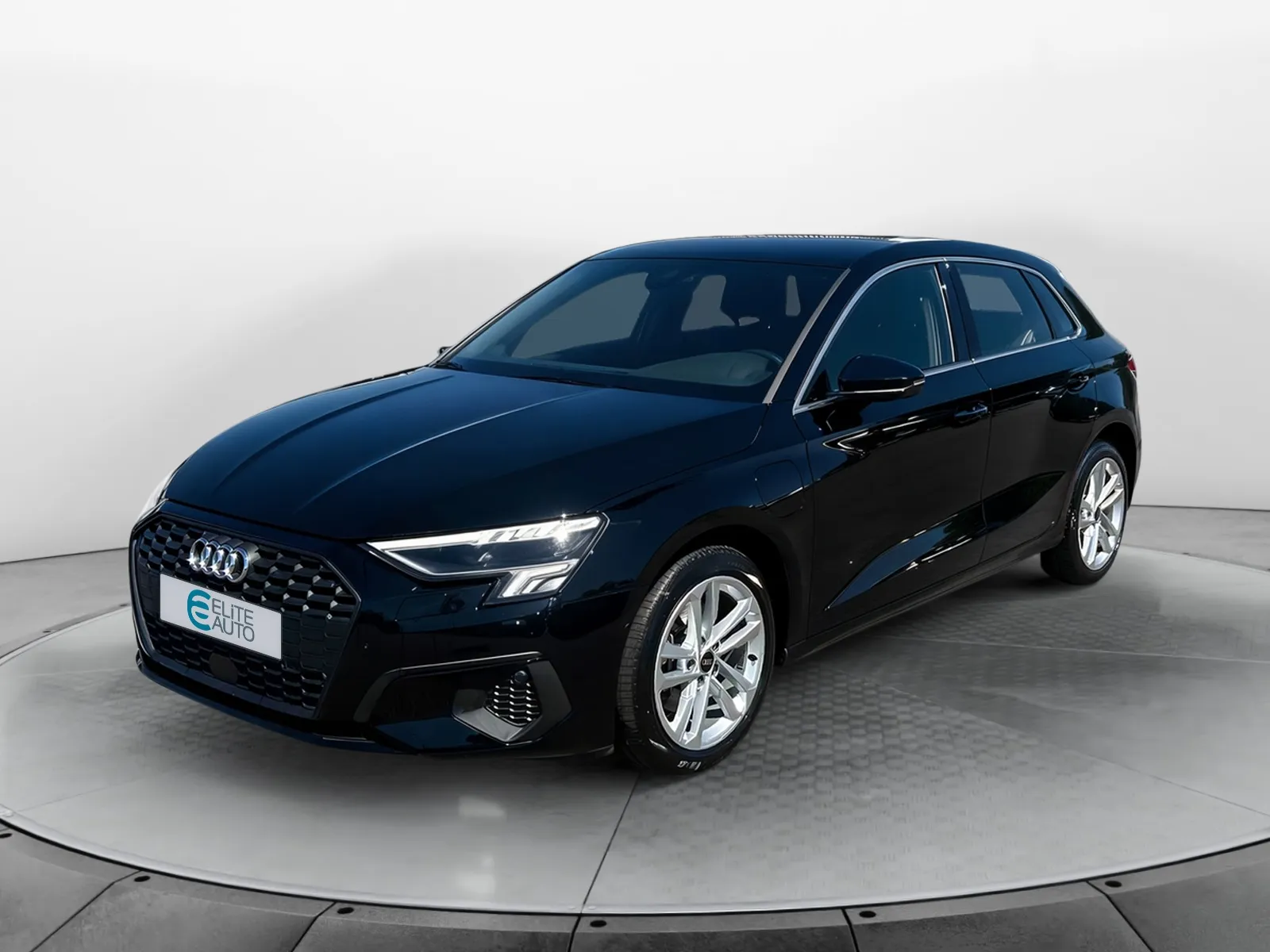 Acheter une audi A3 Sportback 40 TFSIe 204 S tronic 6 d’occasion avec 49500km disponible immédiatement - photo 1