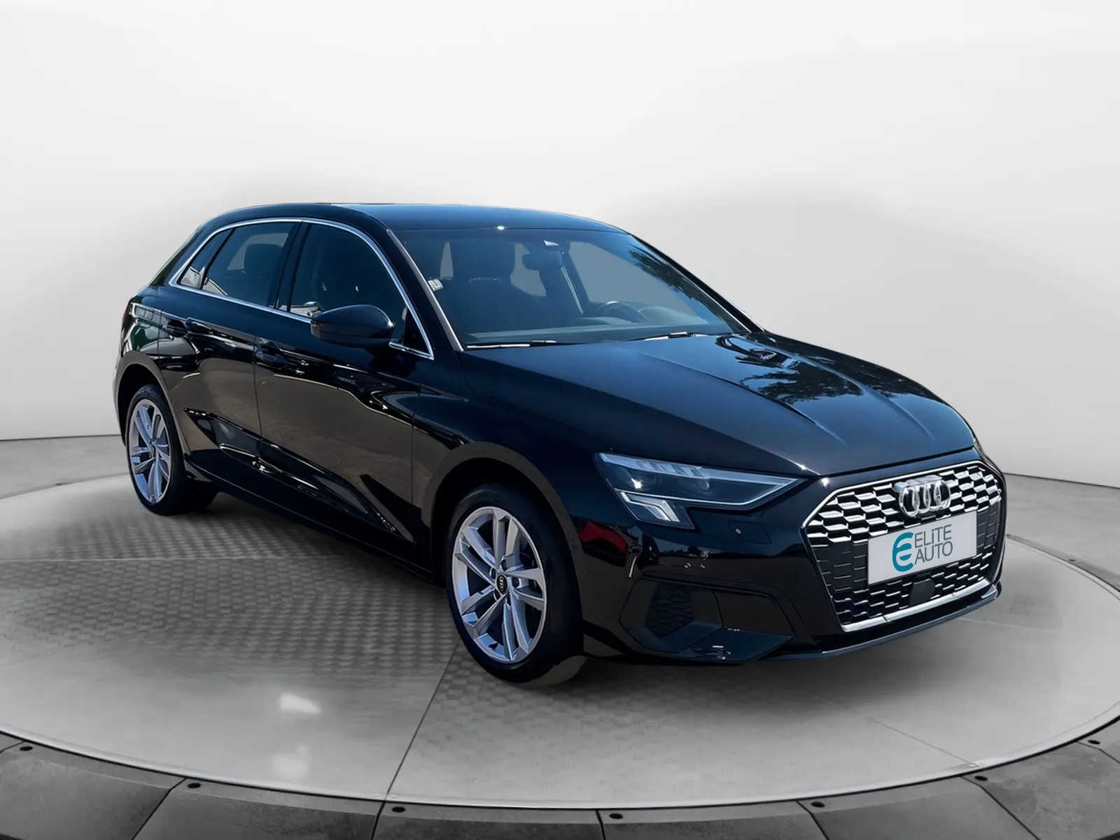 Acheter une audi A3 Sportback 40 TFSIe 204 S tronic 6 d’occasion avec 49500km disponible immédiatement - photo 7