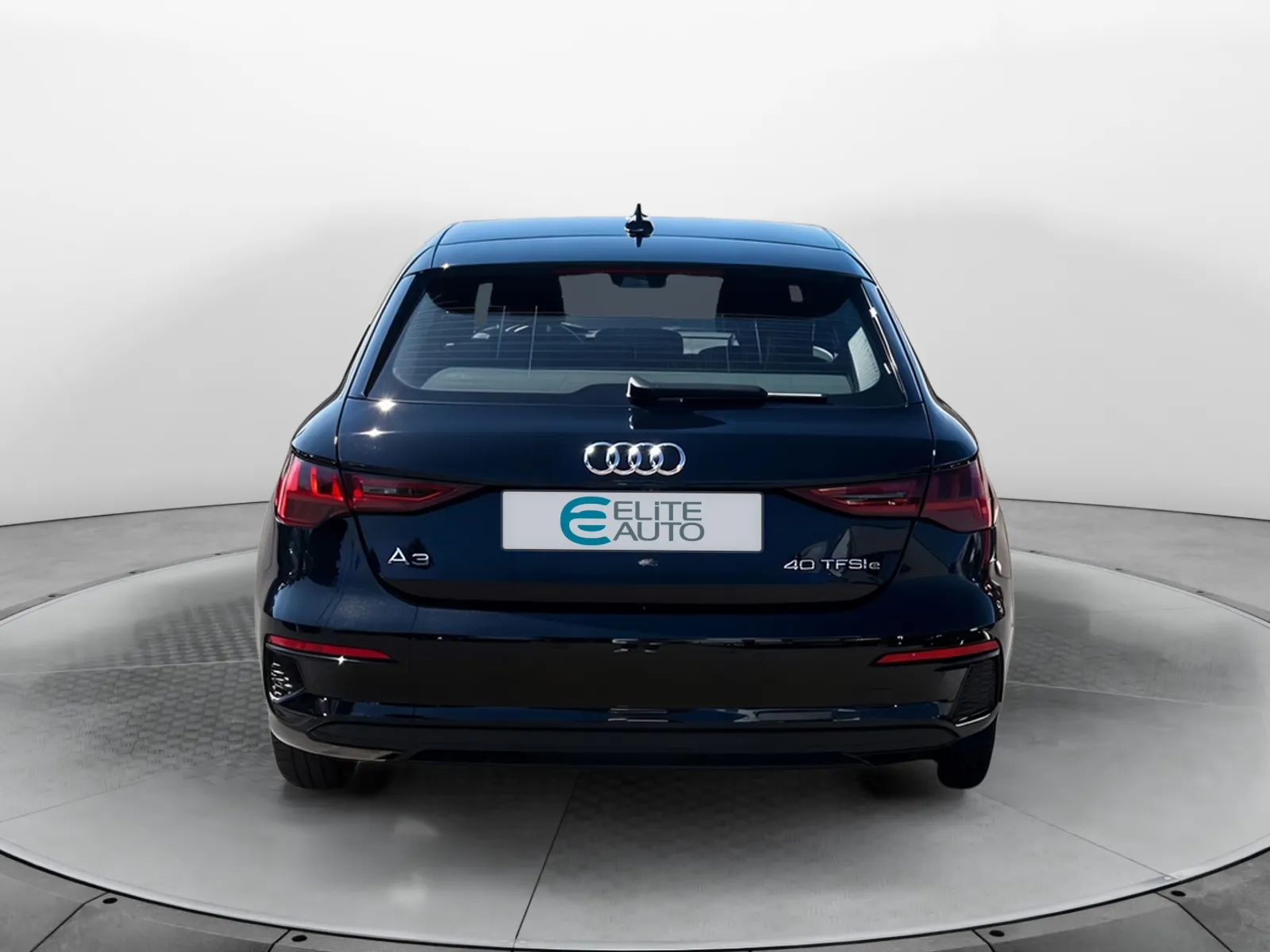 Acheter une audi A3 Sportback 40 TFSIe 204 S tronic 6 d’occasion avec 49500km disponible immédiatement - photo 4