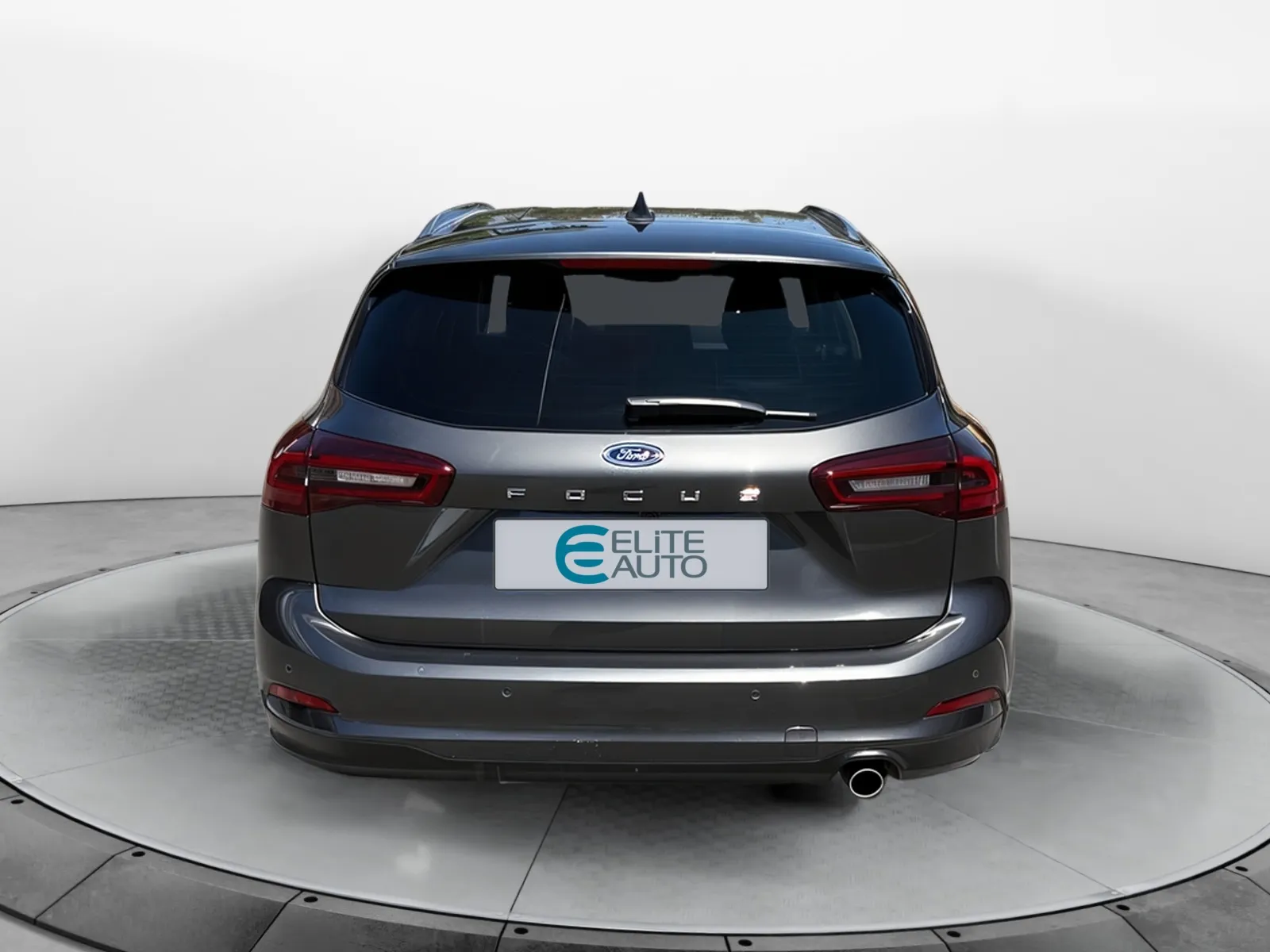 Acheter une ford Focus SW 1.0 EcoBoost 125 S&S mHEV d’occasion avec 5898km disponible immédiatement - photo 4