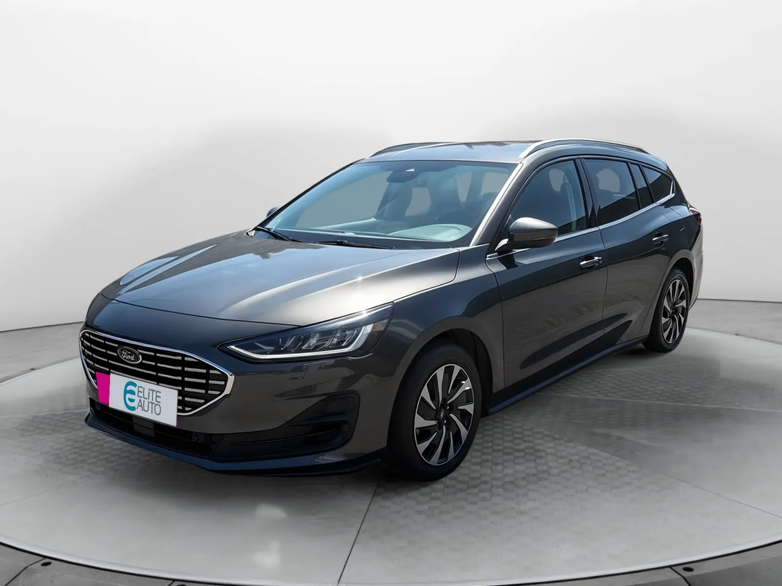 Acheter une ford Focus SW 1.0 EcoBoost 125 S&S mHEV d’occasion avec 5898km disponible immédiatement - photo 1