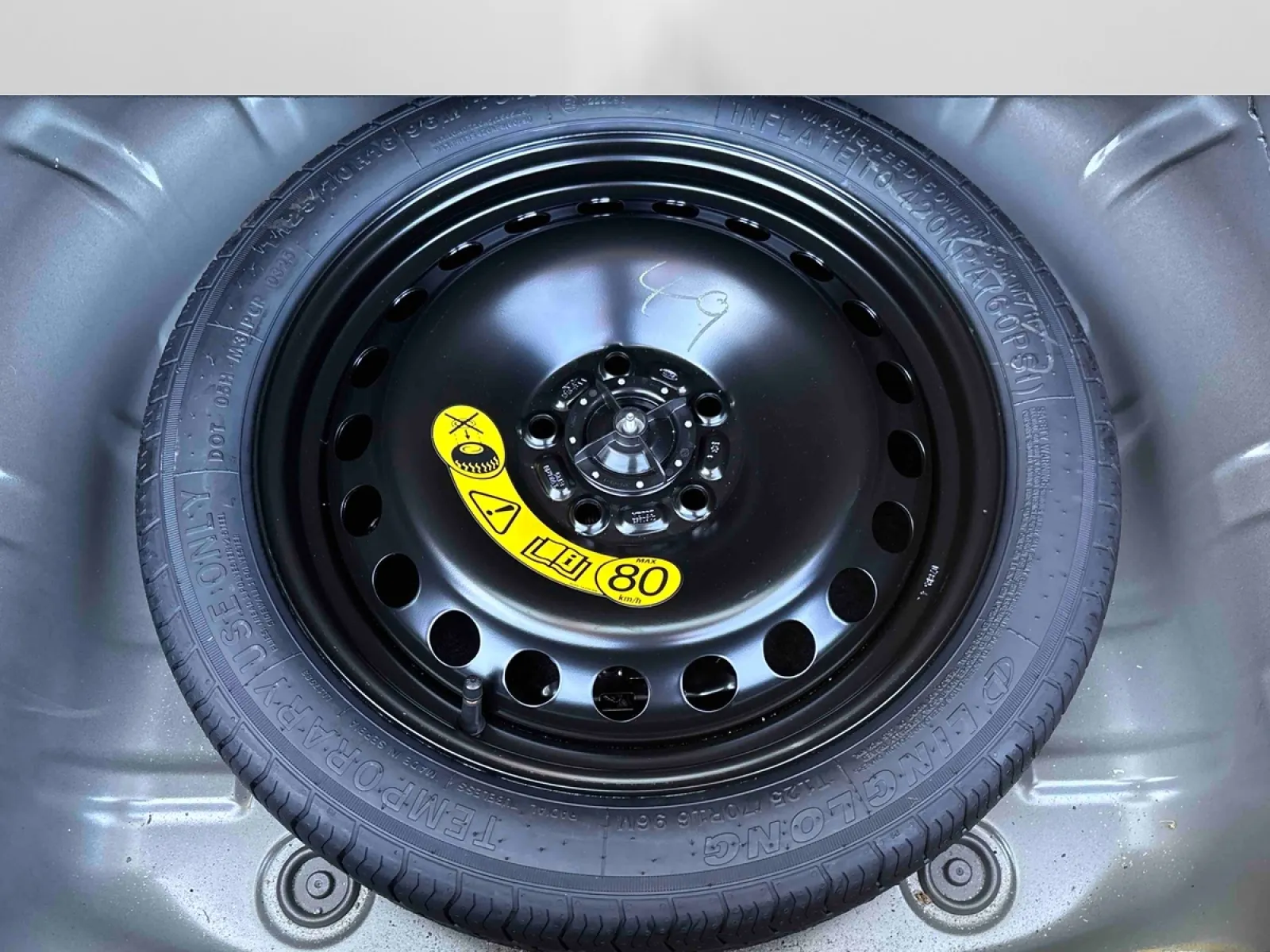 Acheter une ford Focus SW 1.0 EcoBoost 125 S&S mHEV d’occasion avec 5898km disponible immédiatement - photo 14