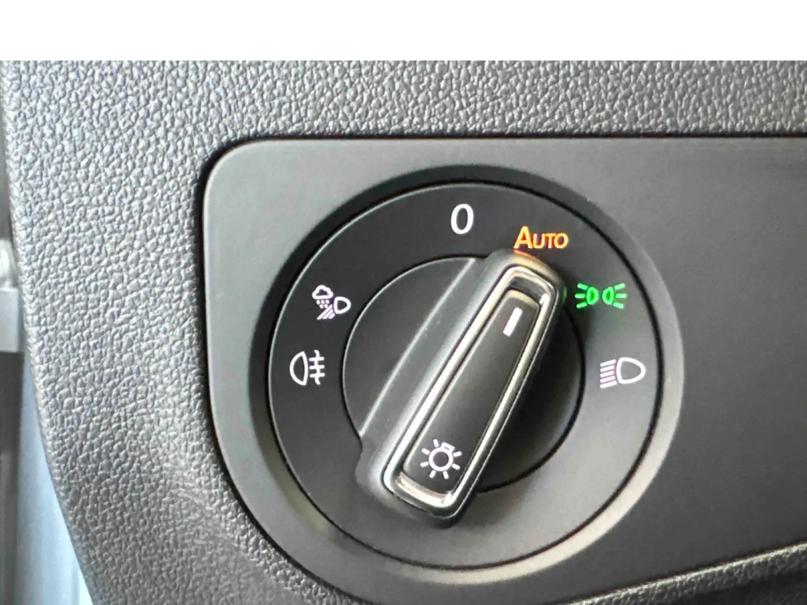 Acheter une volkswagen Tiguan 2.0 TDI 150ch DSG7 d’occasion avec 58738km disponible immédiatement - photo 20