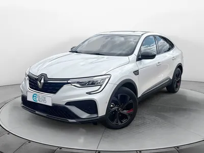 Renault Arkana e-tech 145 - 21b