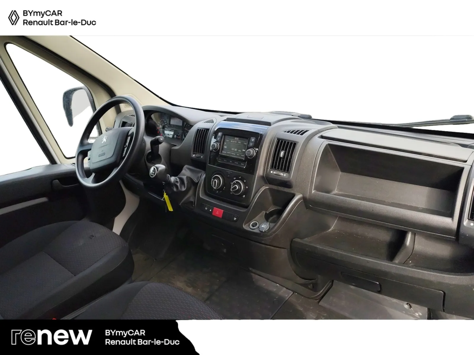 Acheter une peugeot BOXER TOLE 330 L2H2 BLUEHDI 140 S&S d’occasion avec 87259km disponible immédiatement - photo 9