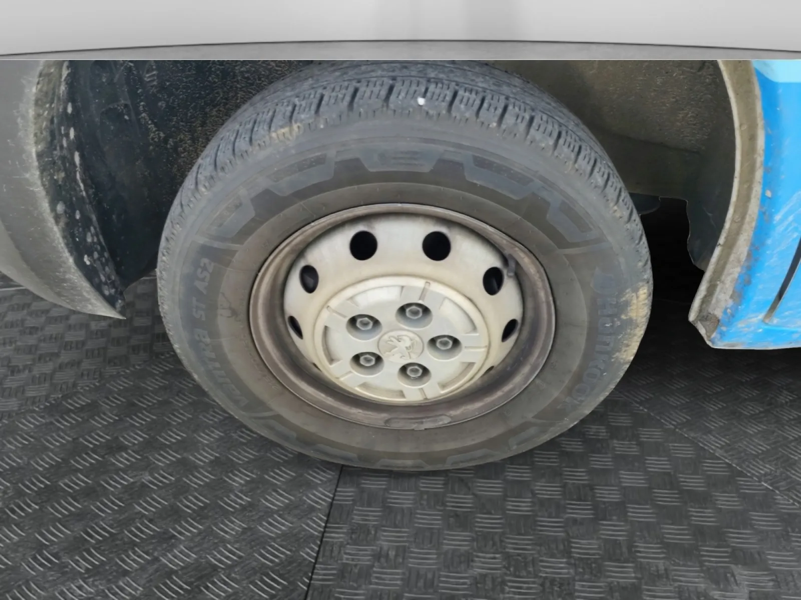 Acheter une peugeot BOXER TOLE 330 L2H2 BLUEHDI 140 S&S d’occasion avec 87259km disponible immédiatement - photo 14