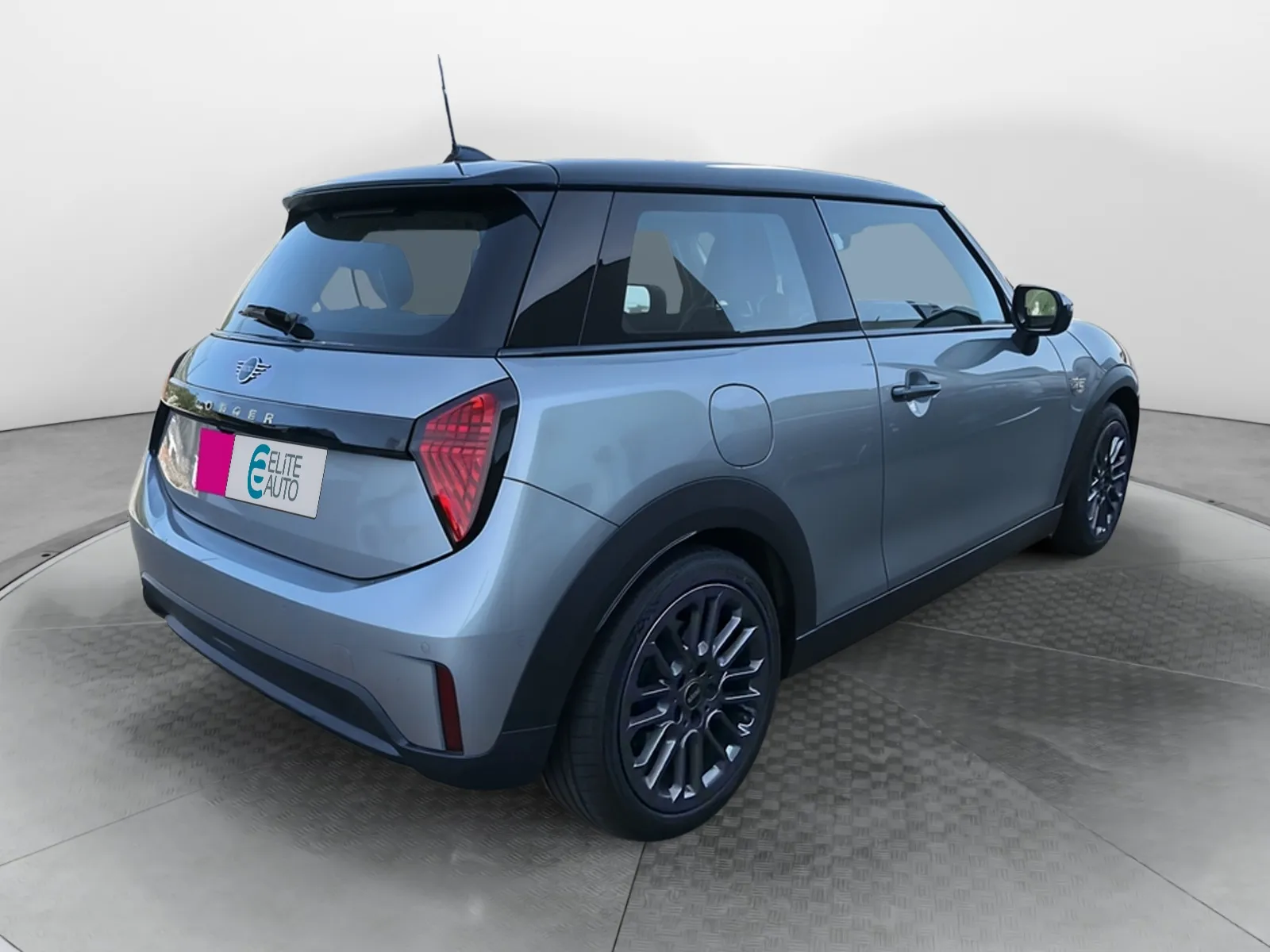 Acheter une mini Cooper 156 ch DKG7 C d’occasion avec 64645km disponible immédiatement - photo 5