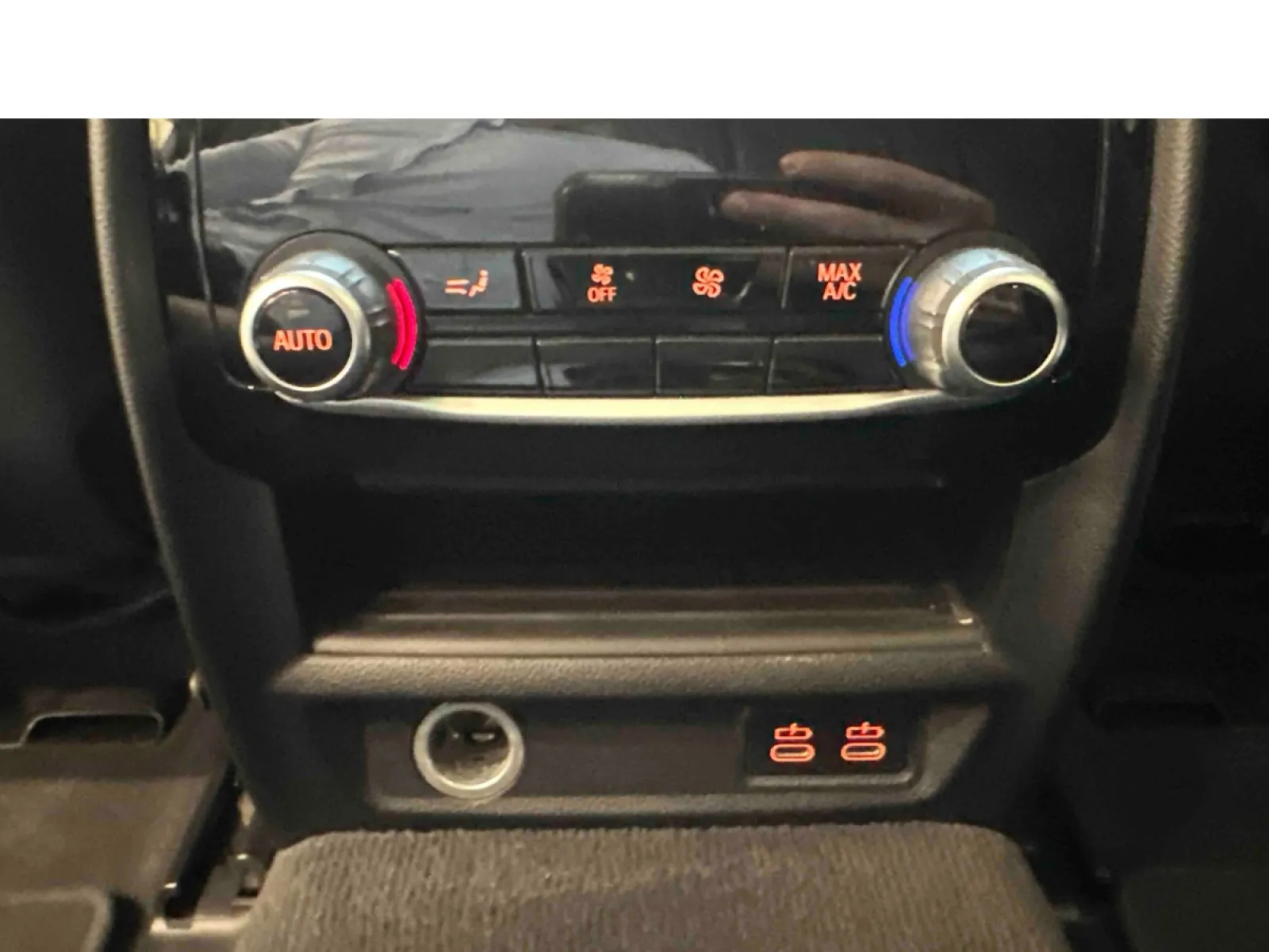 Acheter une bmw Touring 520d TwinPower Turbo xDrive 190 ch BVA8 d’occasion avec 96791km disponible immédiatement - photo 29
