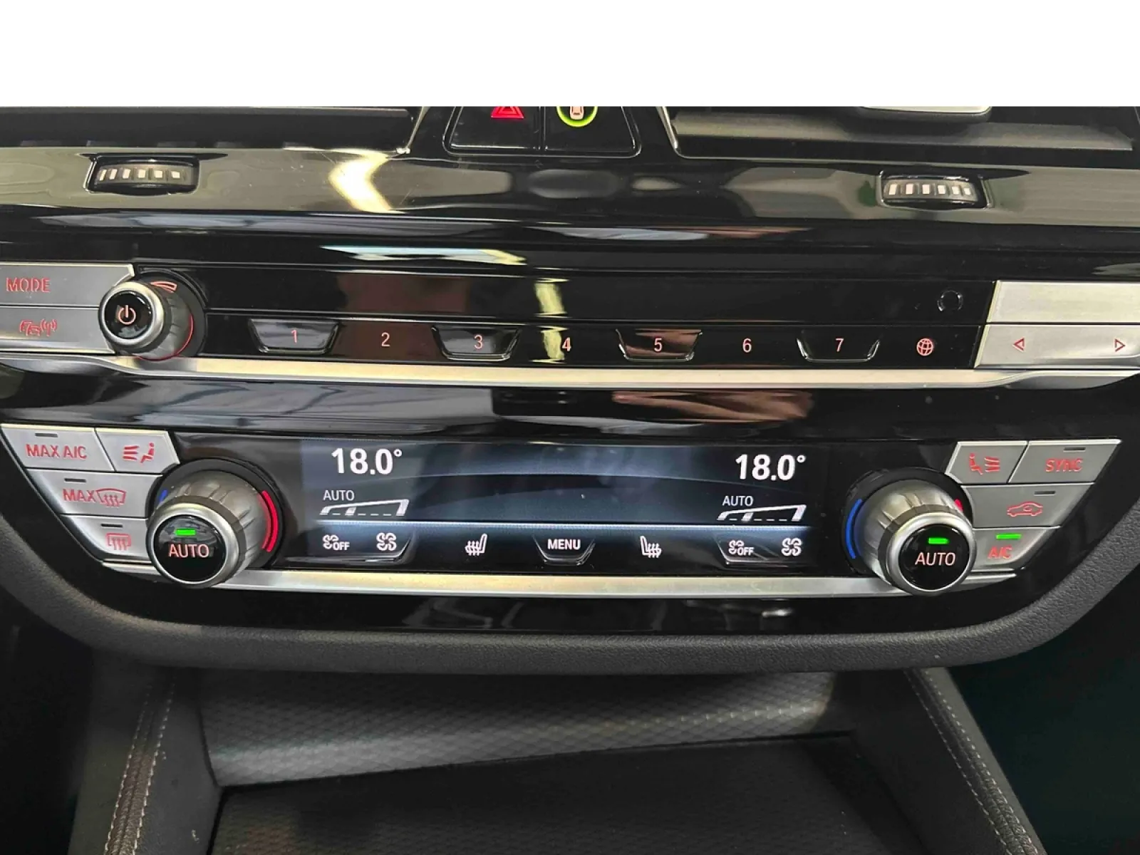 Acheter une bmw Touring 520d TwinPower Turbo xDrive 190 ch BVA8 d’occasion avec 96791km disponible immédiatement - photo 25