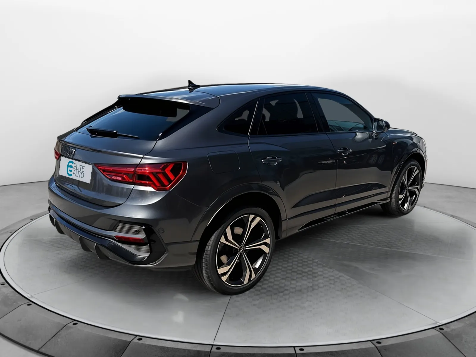 AUDI Q3 SPORTBACK S line - photo 5