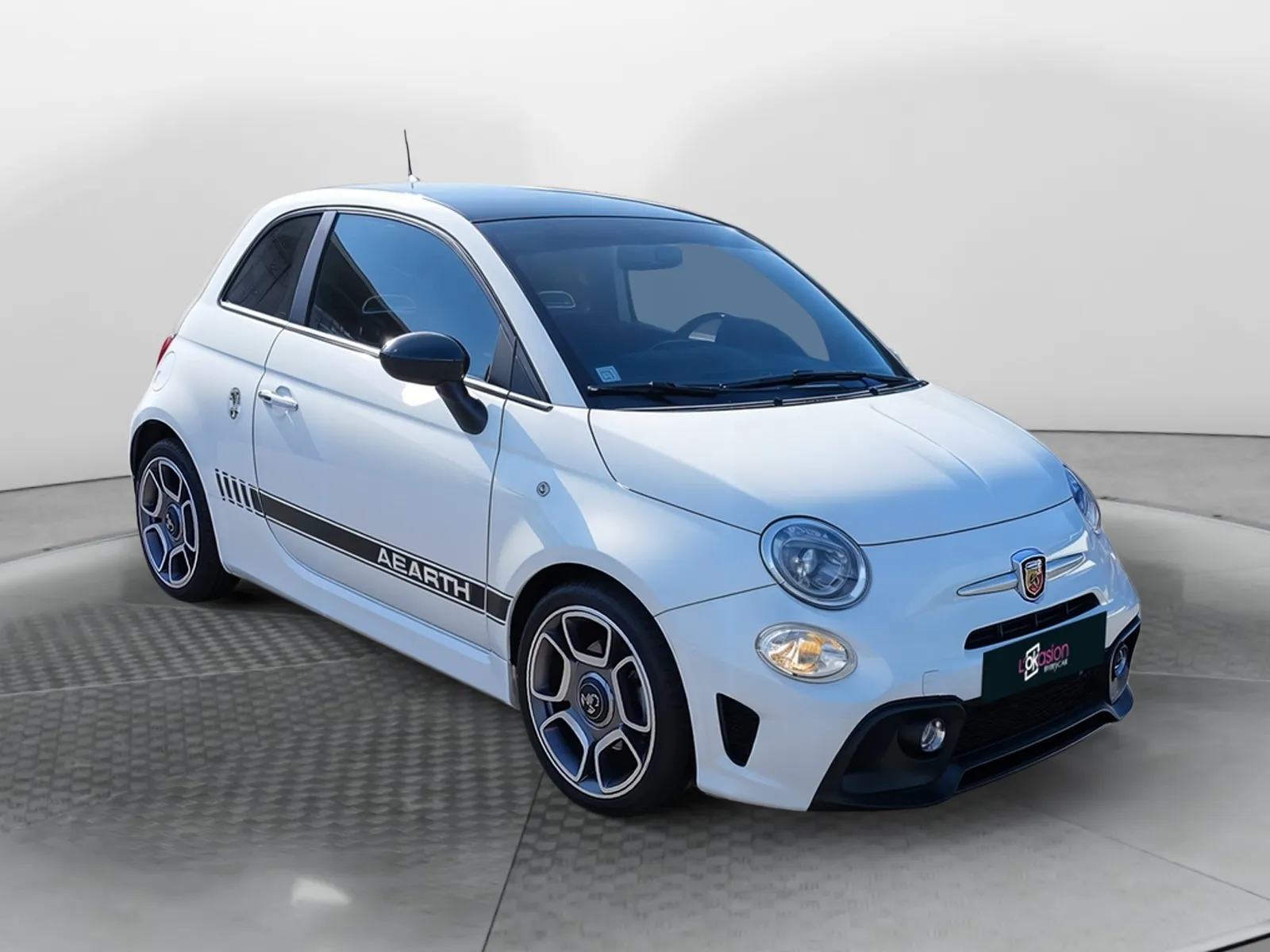 Acheter une abarth 595 1.4 Turbo 16V T-Jet 145 ch BVM5 d’occasion avec 59105km disponible immédiatement - photo 7