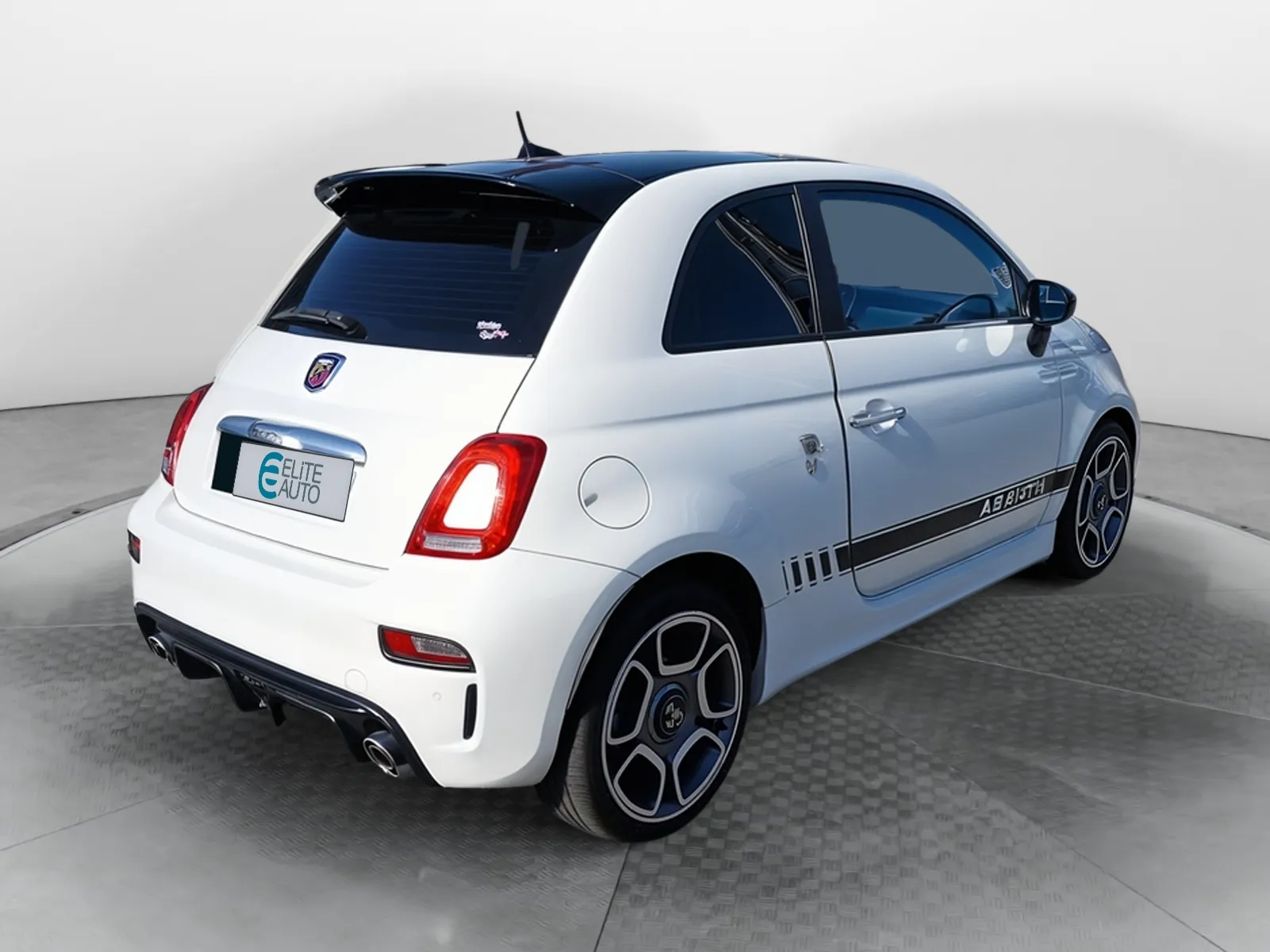 Acheter une abarth 595 1.4 Turbo 16V T-Jet 145 ch BVM5 d’occasion avec 59105km disponible immédiatement - photo 5