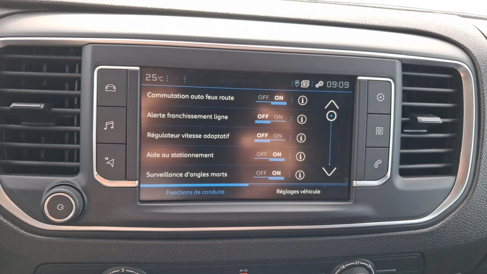 Acheter une peugeot EXPERT FGN TOLE M BLUEHDI 145 BVM6 d’occasion avec 34358km disponible immédiatement - photo 36