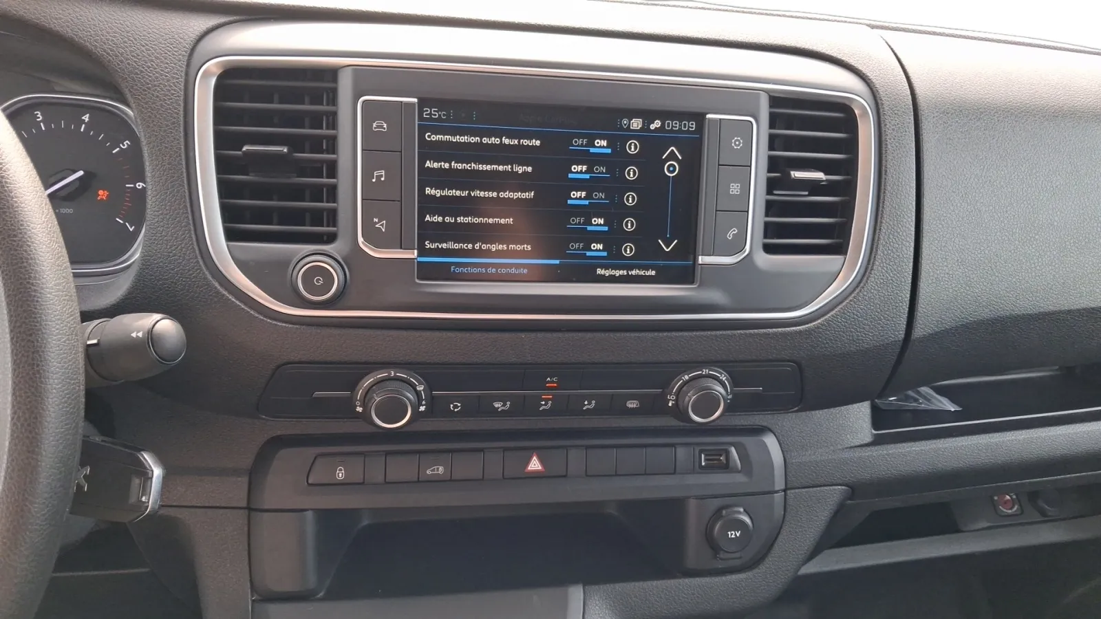Acheter une peugeot EXPERT FGN TOLE M BLUEHDI 145 BVM6 d’occasion avec 34358km disponible immédiatement - photo 15