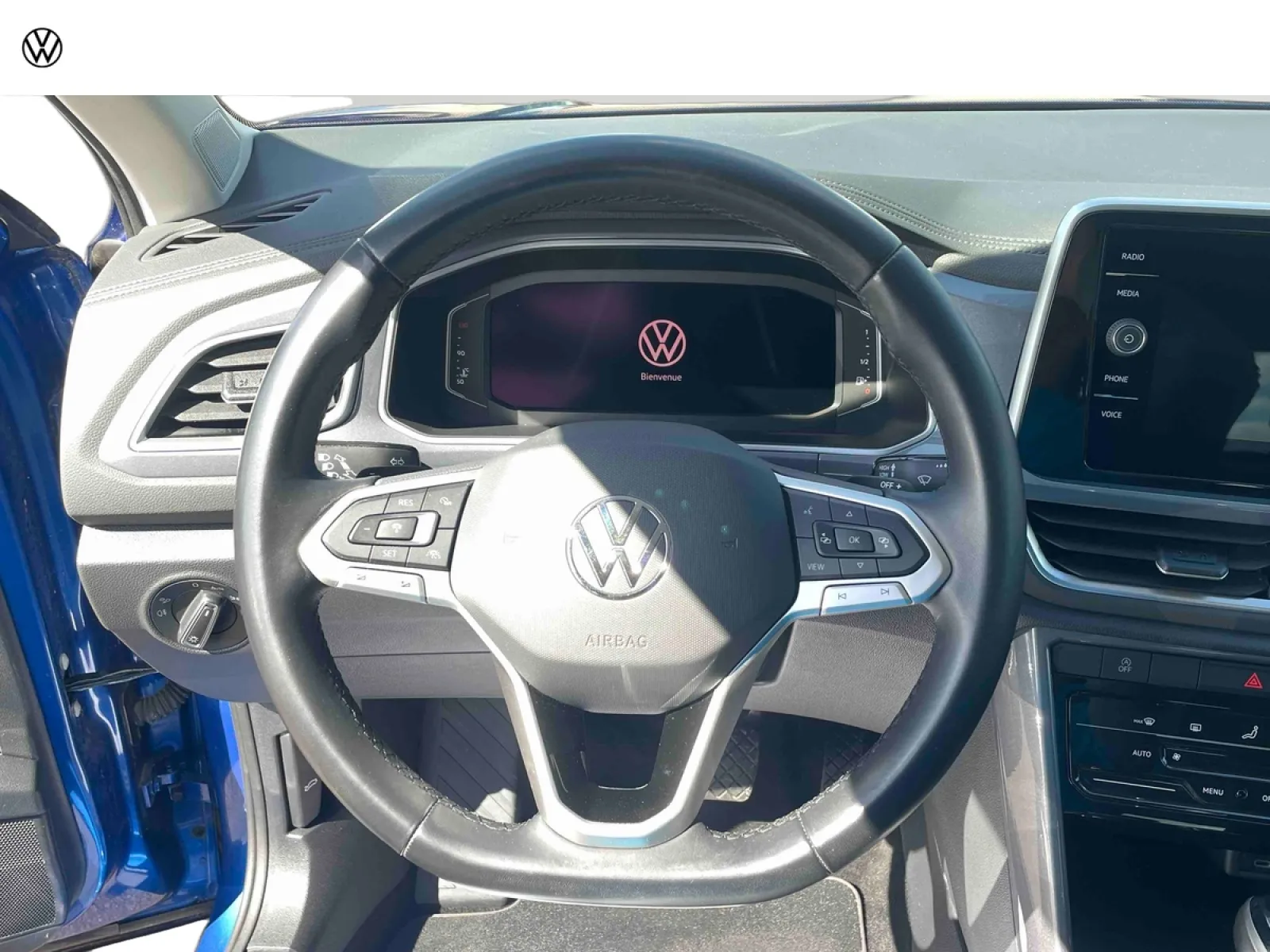 VOLKSWAGEN T-ROC Style - photo 10