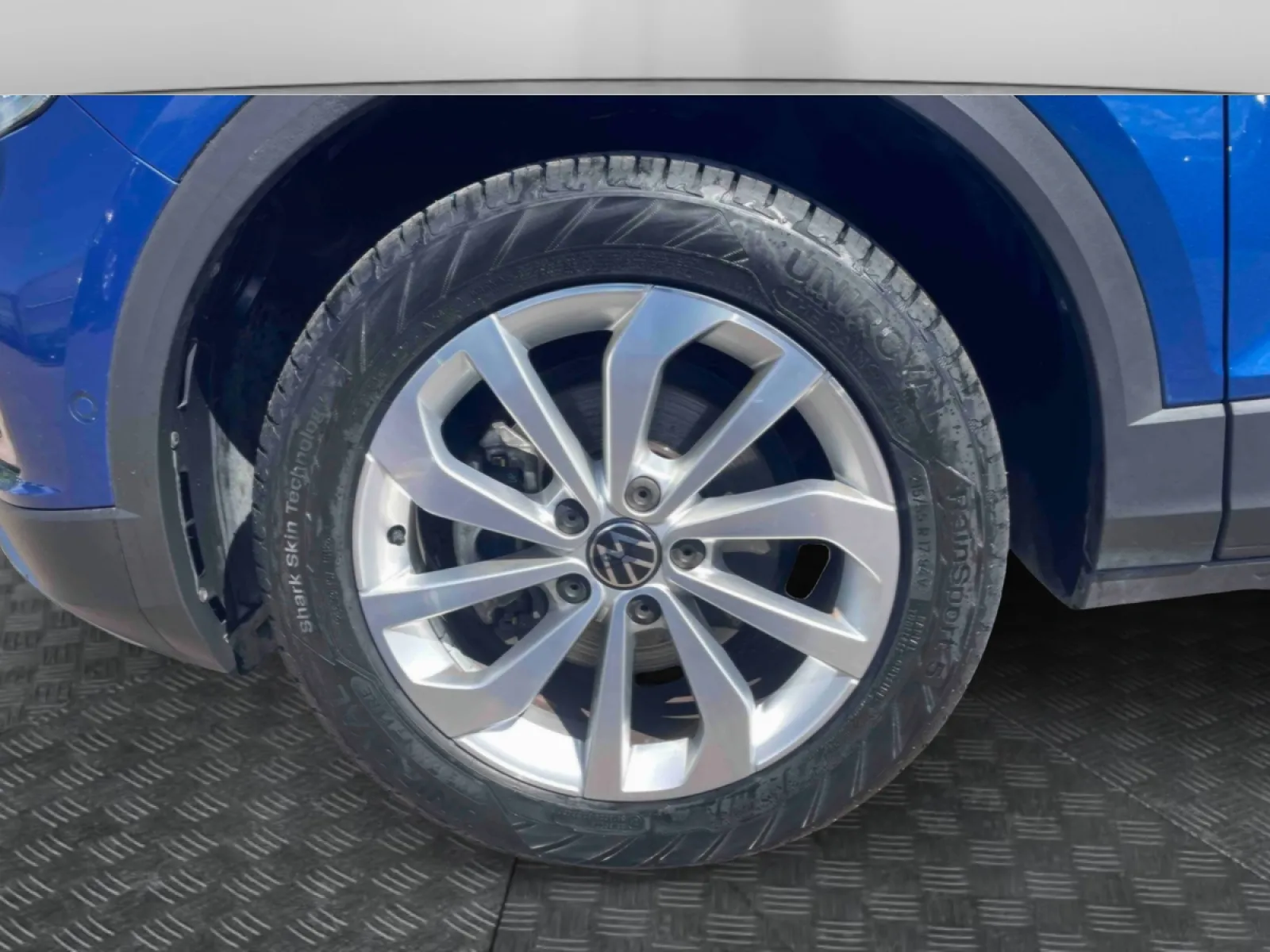 VOLKSWAGEN T-ROC Style - photo 14
