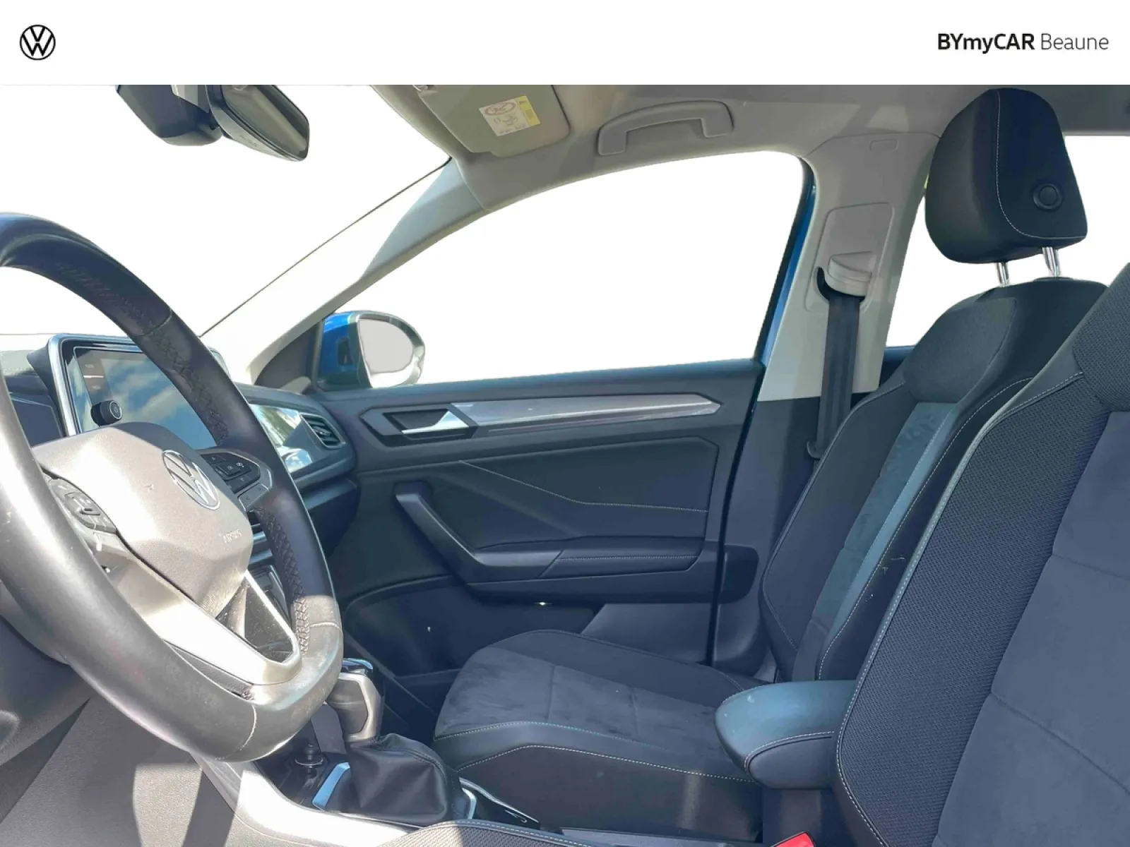 VOLKSWAGEN T-ROC Style - photo 11