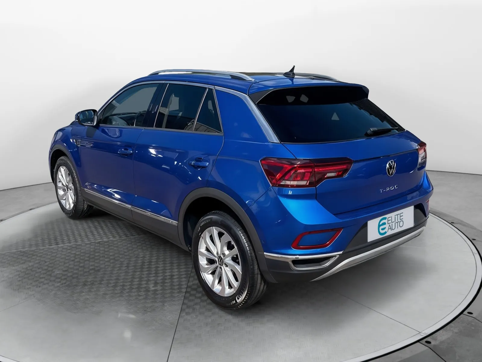 VOLKSWAGEN T-ROC Style - photo 3