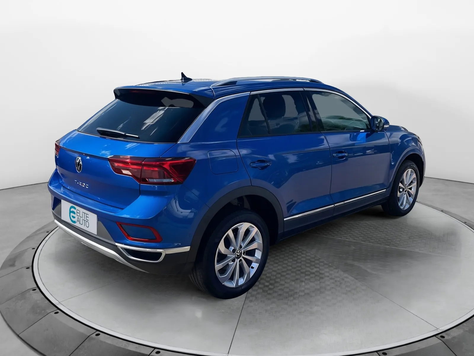 VOLKSWAGEN T-ROC Style - photo 5