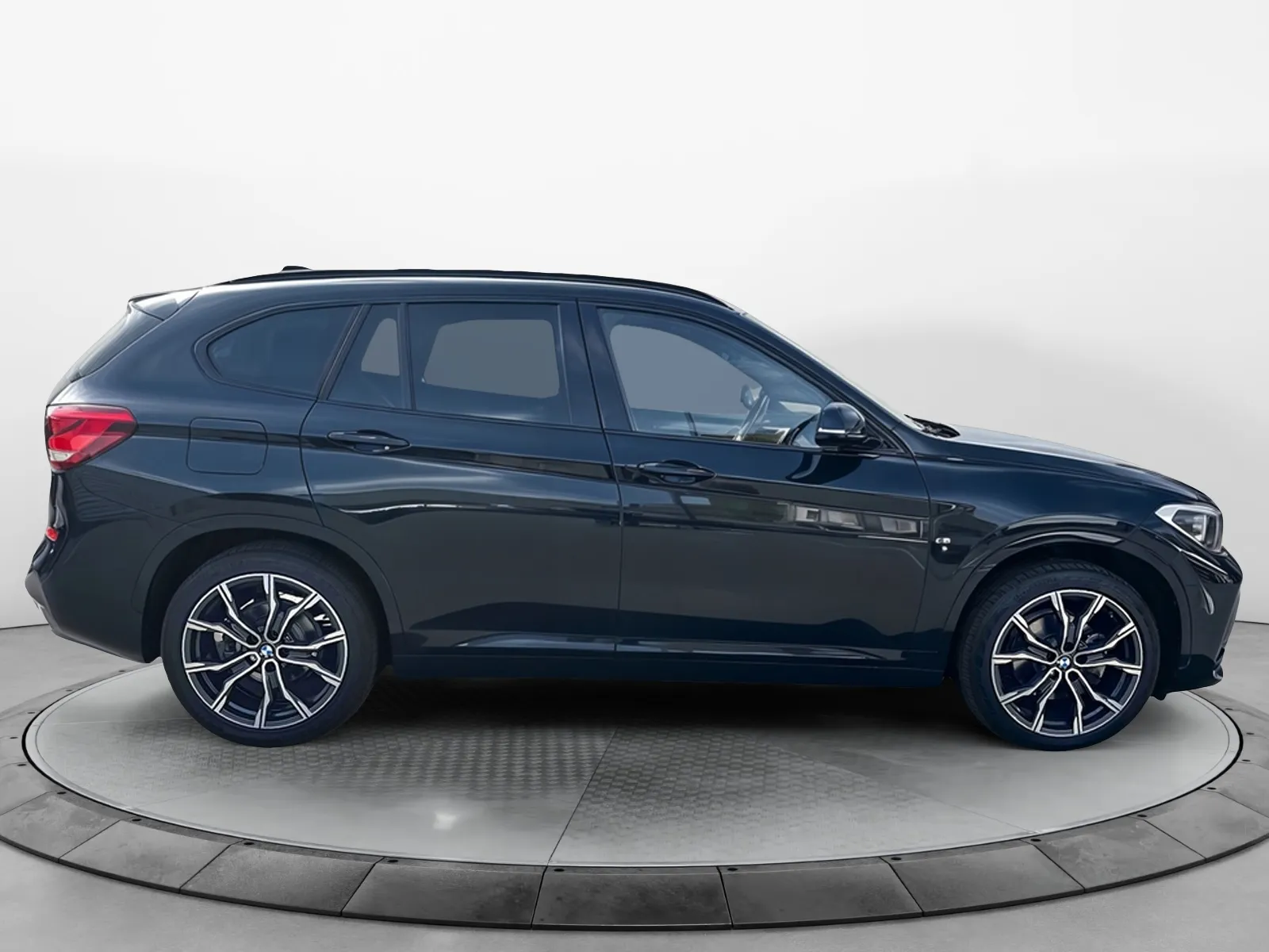Acheter une bmw X1 sDrive 18i 136 ch DKG7 d’occasion avec 68430km disponible immédiatement - photo 6