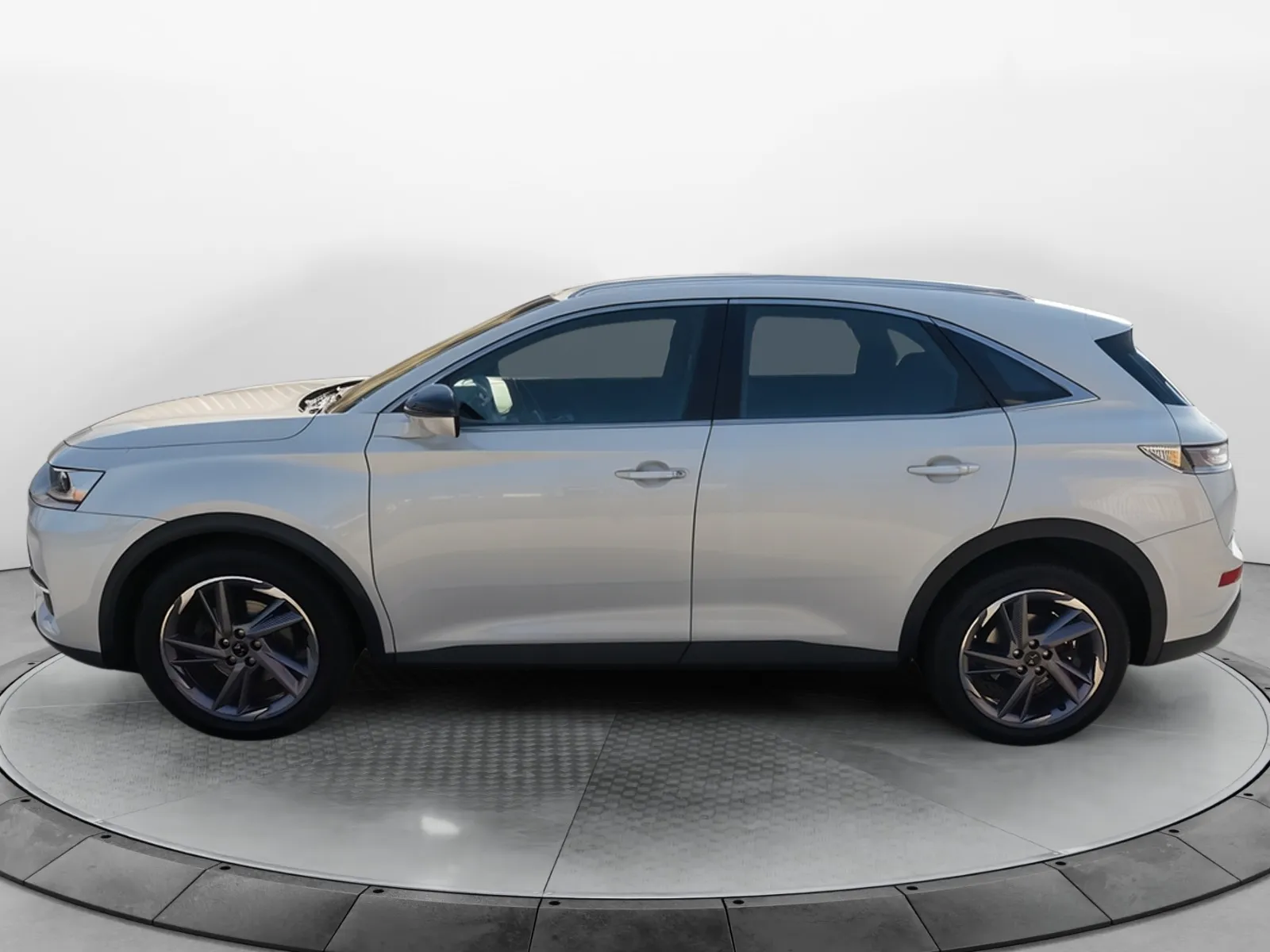 Acheter une ds DS7 Crossback BlueHDi 180 EAT8 d’occasion avec 96535km disponible immédiatement - photo 2