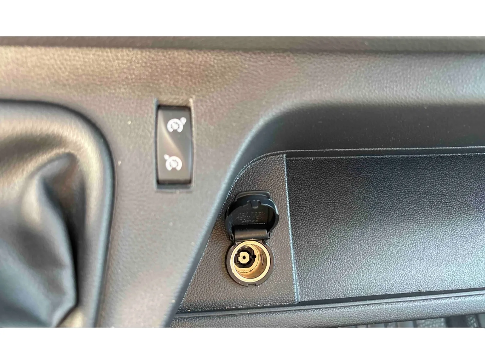 Acheter une renault MASTER FGN TRAC F3500 L3H3 BLUE DCI 135 d’occasion avec 31714km disponible immédiatement - photo 20