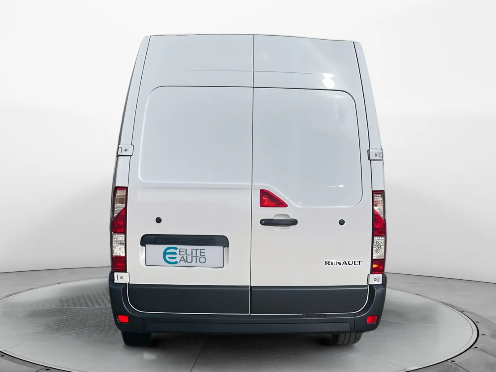 Acheter une renault MASTER FGN TRAC F3500 L2H2 BLUE DCI 135 d’occasion avec 26078km disponible immédiatement - photo 5