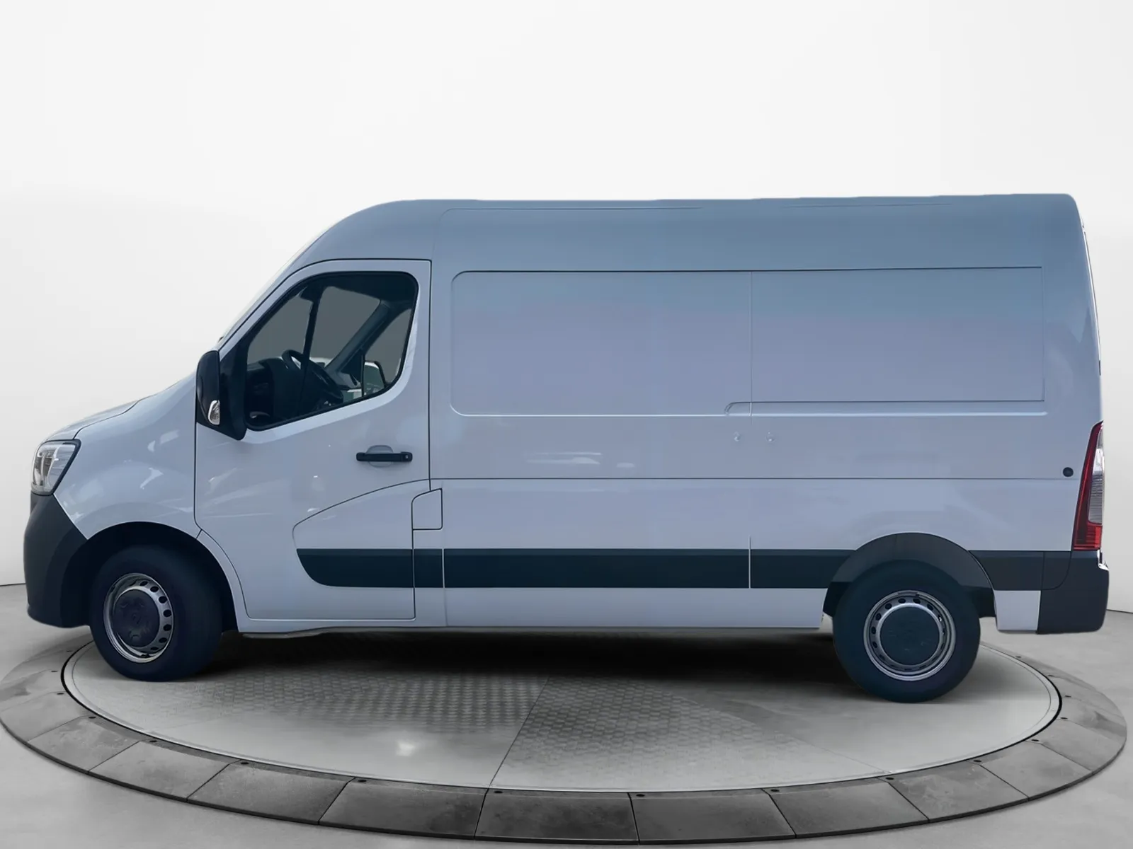 Acheter une renault MASTER FGN TRAC F3500 L2H2 BLUE DCI 135 d’occasion avec 26078km disponible immédiatement - photo 3