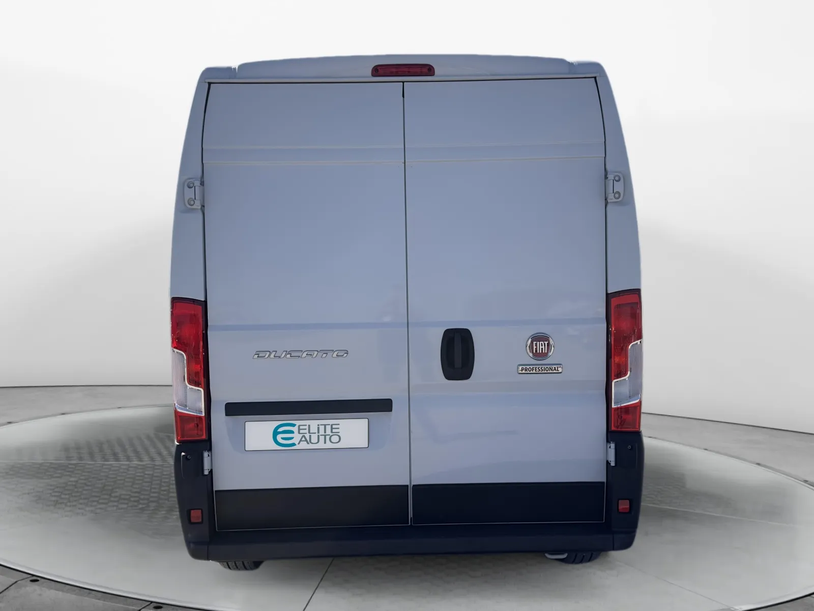 Acheter une fiat DUCATO FGN MH2 3.0T 120 CH S&S BVM6 d’occasion avec 37803km disponible immédiatement - photo 4