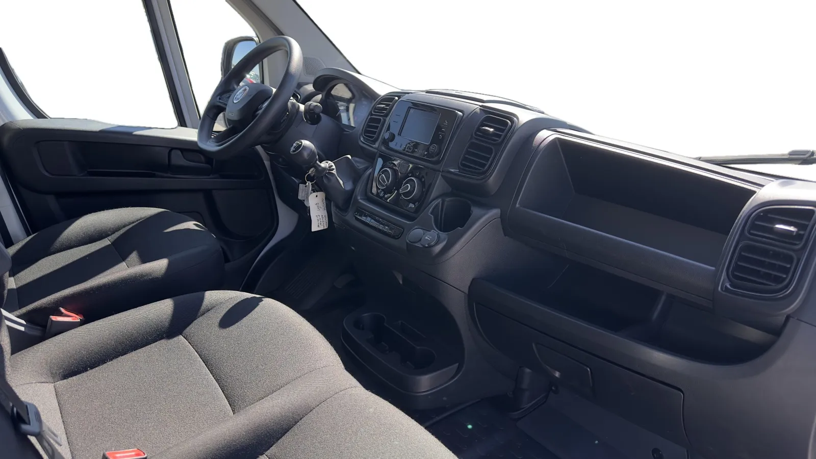 Acheter une fiat DUCATO FGN MH2 3.0T 120 CH S&S BVM6 d’occasion avec 37803km disponible immédiatement - photo 23