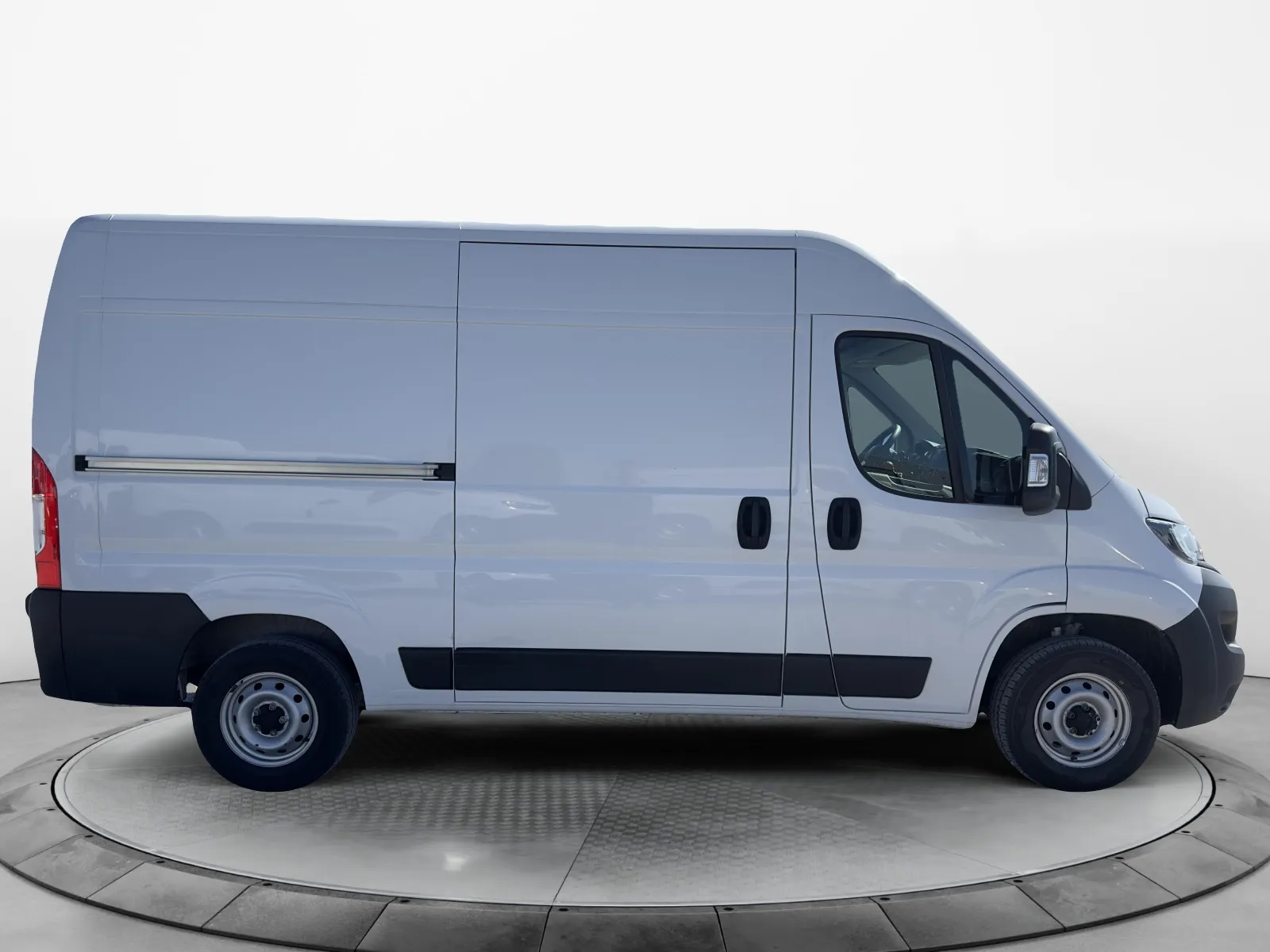 Acheter une fiat DUCATO FGN MH2 3.0T 120 CH S&S BVM6 d’occasion avec 37803km disponible immédiatement - photo 6