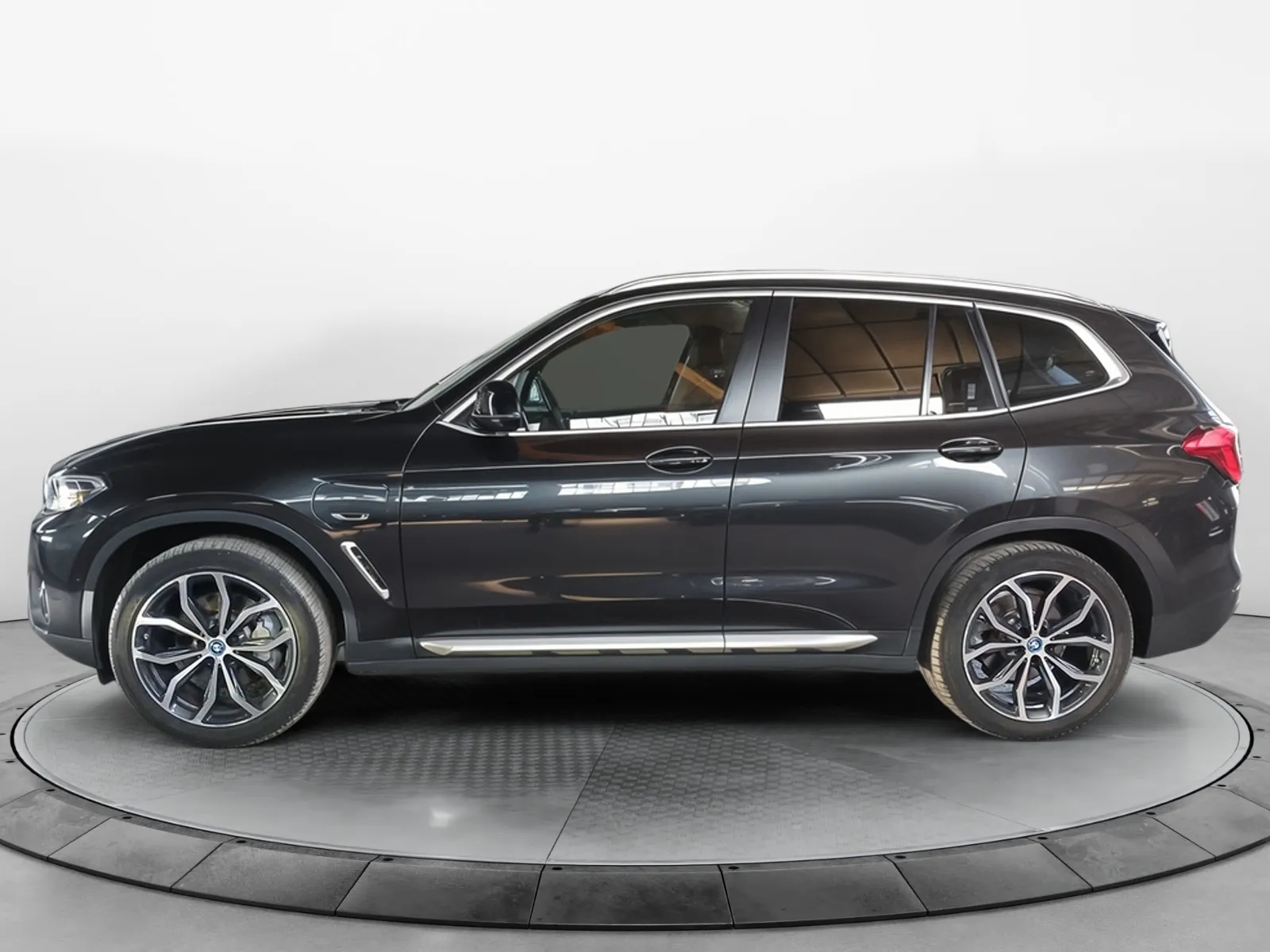 Acheter une bmw X3 xDrive 30e 292ch BVA8 d’occasion avec 75126km disponible immédiatement - photo 2