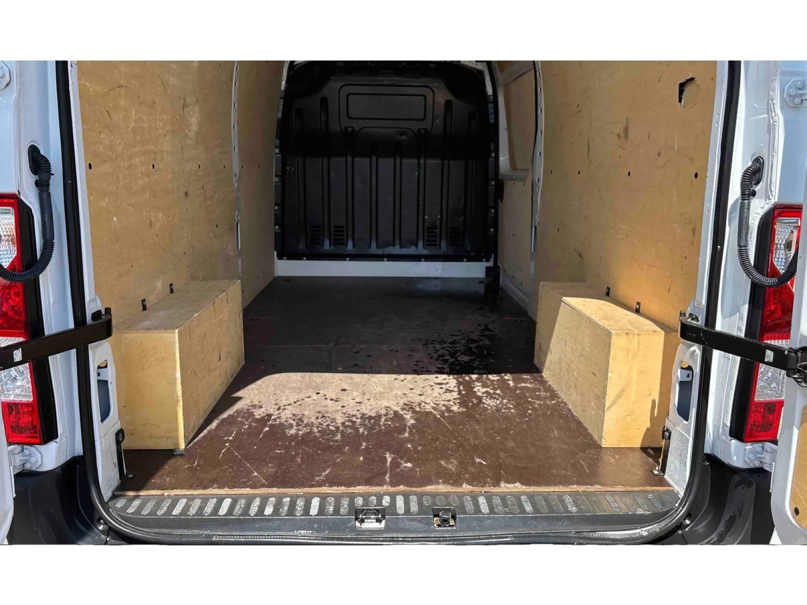 Acheter une renault MASTER FGN TRAC F3500 L3H3 BLUE DCI 135 d’occasion avec 38362km disponible immédiatement - photo 13