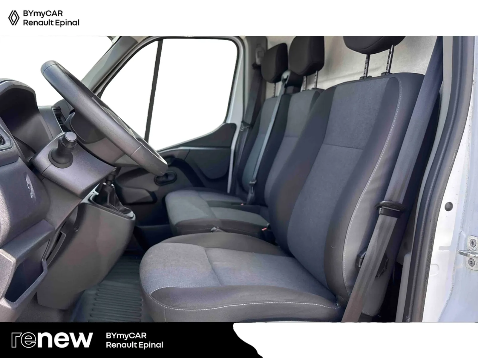 Acheter une renault MASTER FGN TRAC F3500 L3H3 BLUE DCI 135 d’occasion avec 38362km disponible immédiatement - photo 11