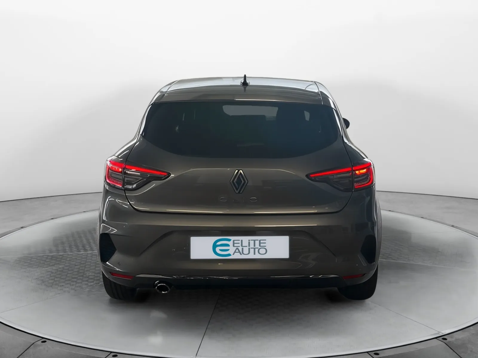 Acheter une renault Clio TCe 90 ch GSR2 d’occasion avec 8934km disponible immédiatement - photo 4