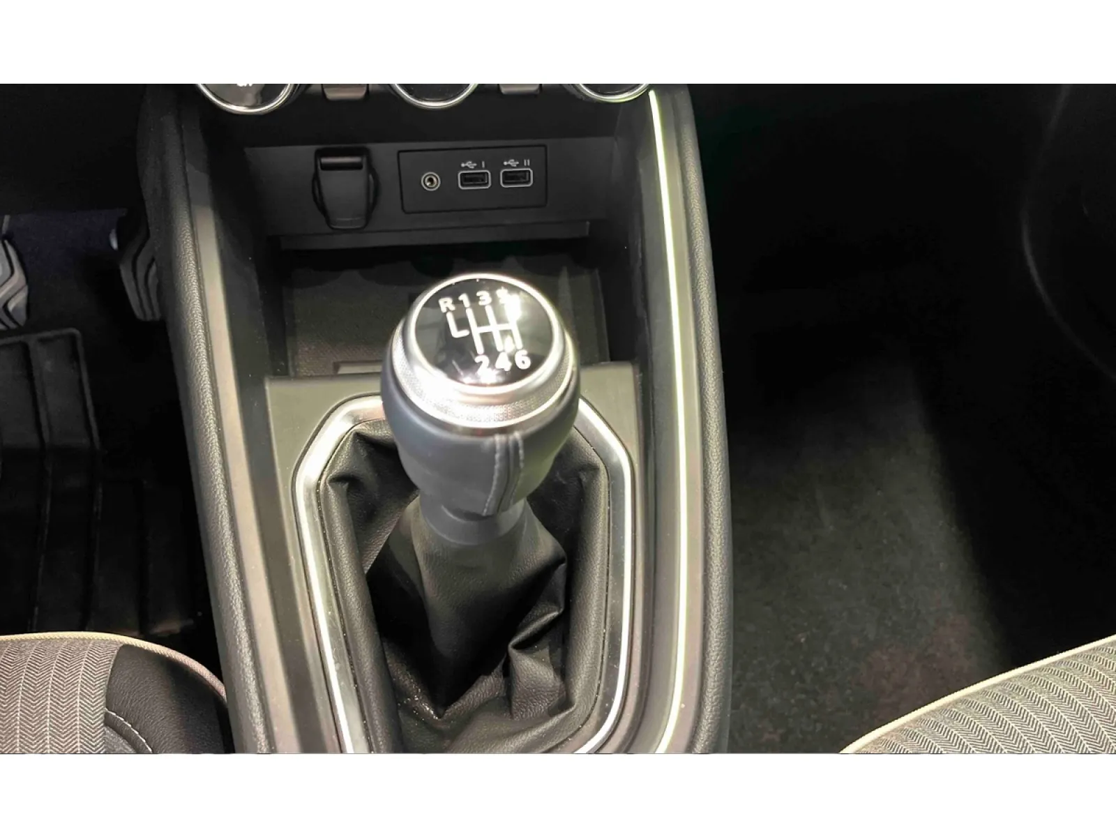 Acheter une renault Clio TCe 90 ch GSR2 d’occasion avec 8934km disponible immédiatement - photo 22