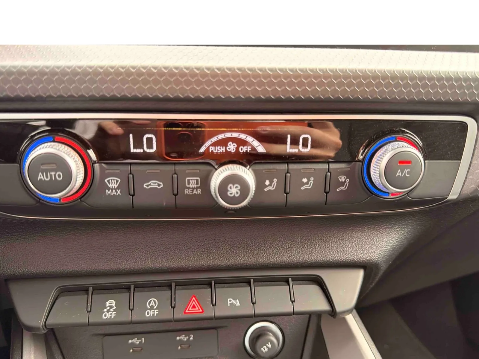 Acheter une audi A1 Sportback 30 TFSI 116 ch S tronic 7 d’occasion avec 9792km disponible immédiatement - photo 17
