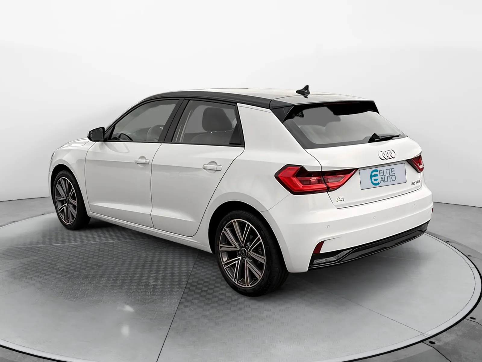 Acheter une audi A1 Sportback 30 TFSI 116 ch S tronic 7 d’occasion avec 9792km disponible immédiatement - photo 3