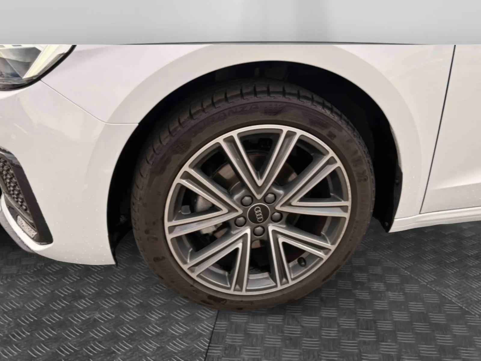 Acheter une audi A1 Sportback 30 TFSI 116 ch S tronic 7 d’occasion avec 9792km disponible immédiatement - photo 14