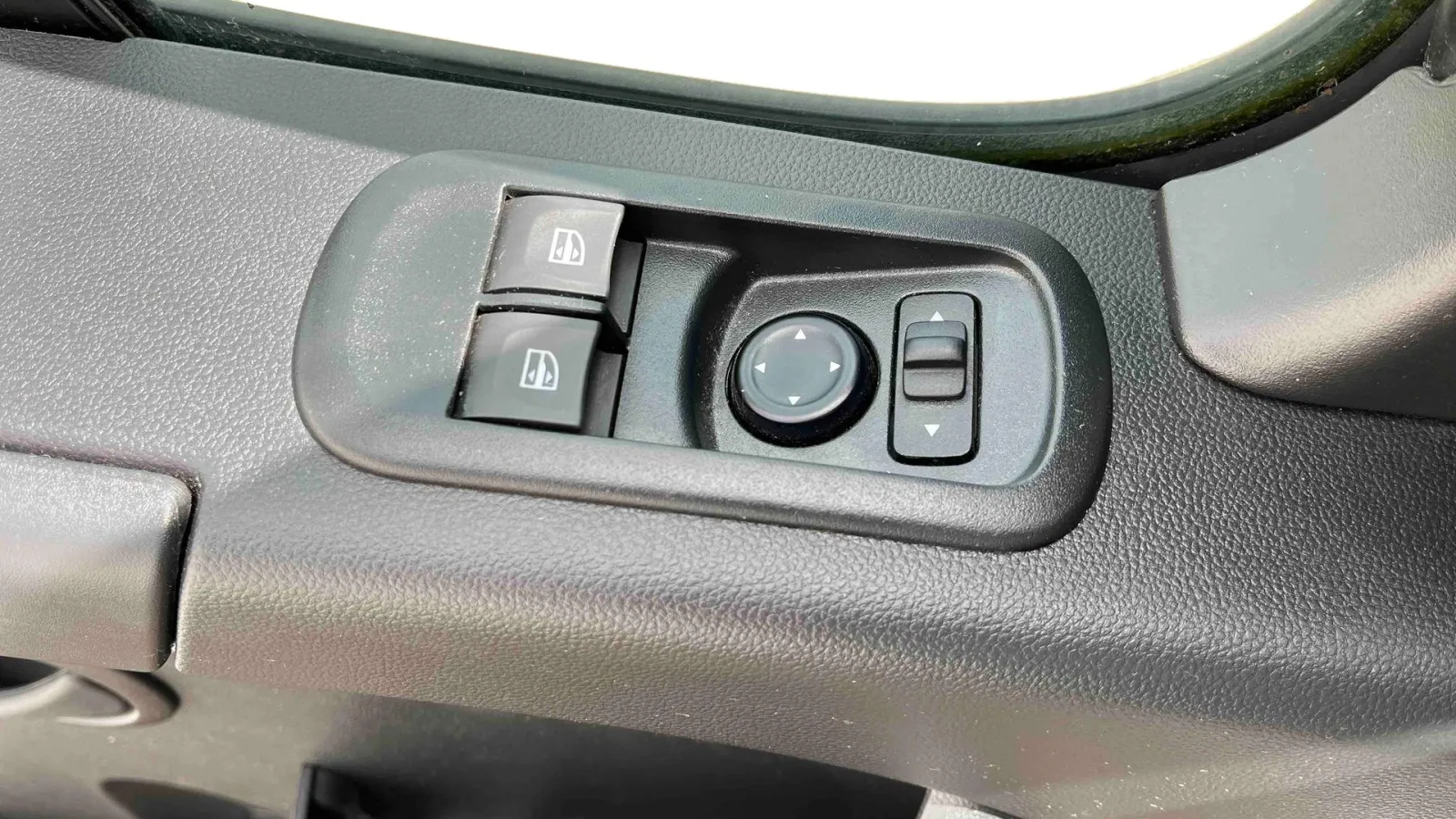 Acheter une renault MASTER FGN TRAC F3500 L3H3 BLUE DCI 135 d’occasion avec 22460km disponible immédiatement - photo 18