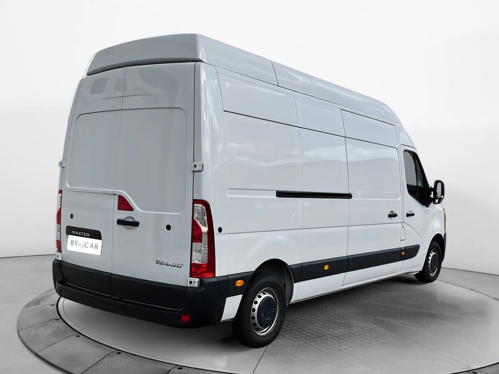 Acheter une renault MASTER FGN TRAC F3500 L3H3 BLUE DCI 135 d’occasion avec 22460km disponible immédiatement - photo 5